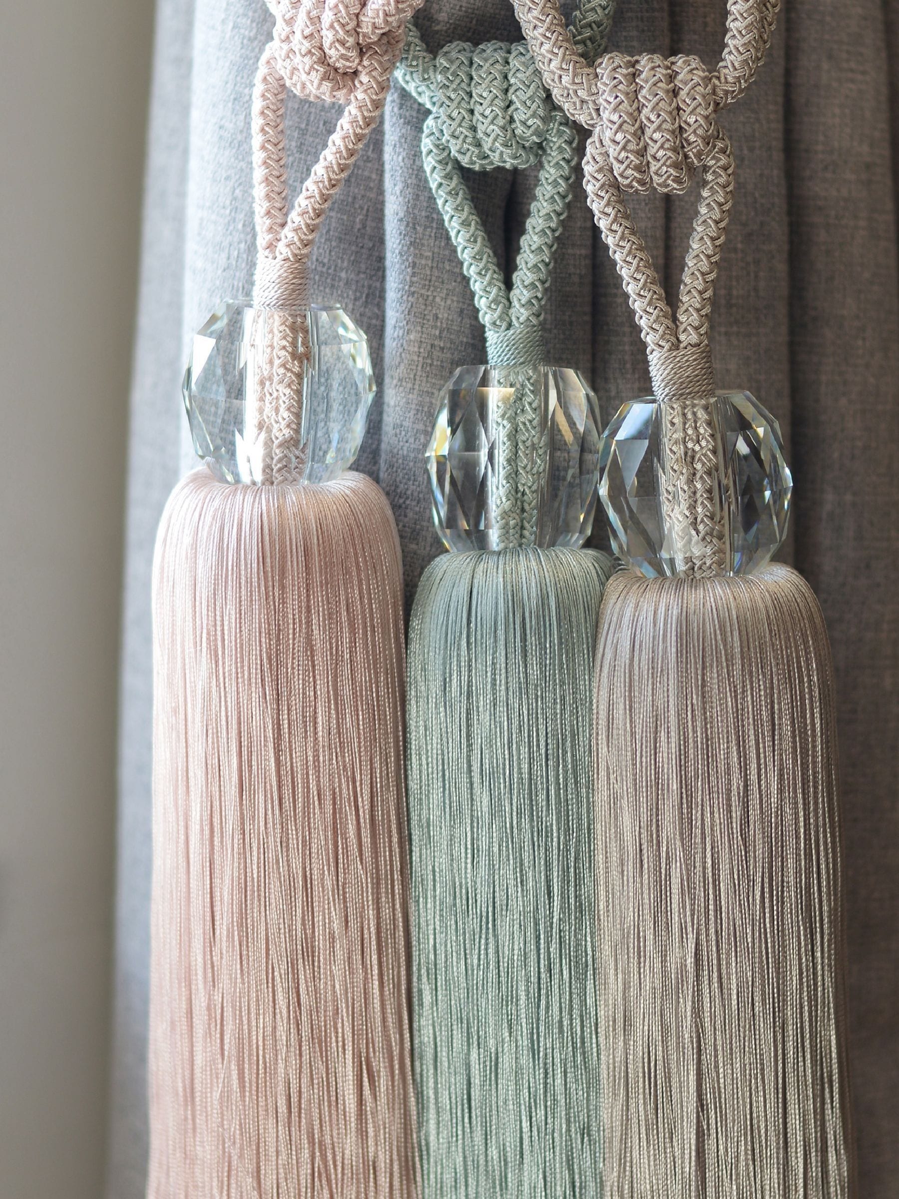 Laura Ashley Loren Glass Tassel Tieback 84cm - British product