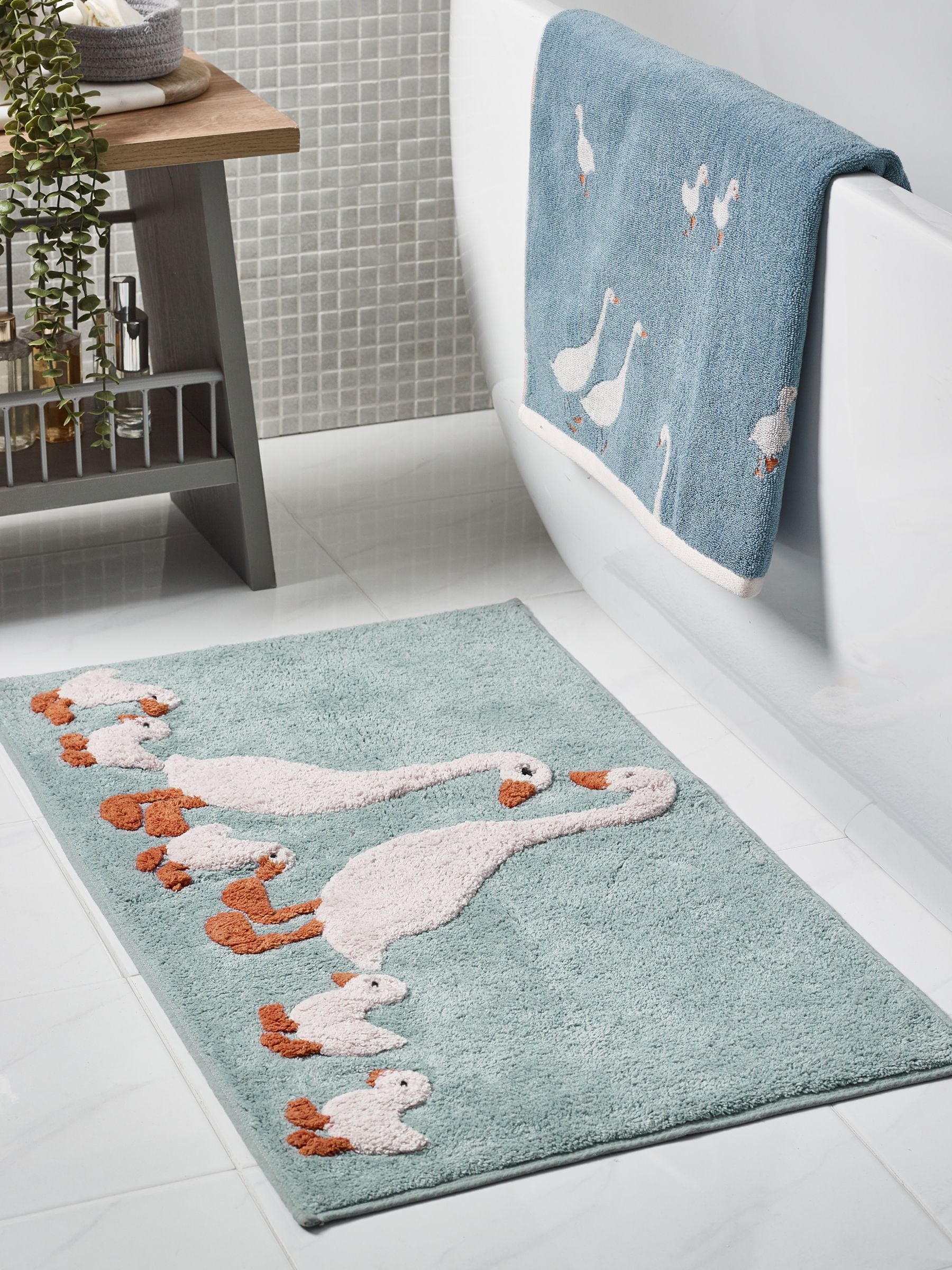 Teal Blue Goose And Friends 100% Cotton Runner Bath Mat