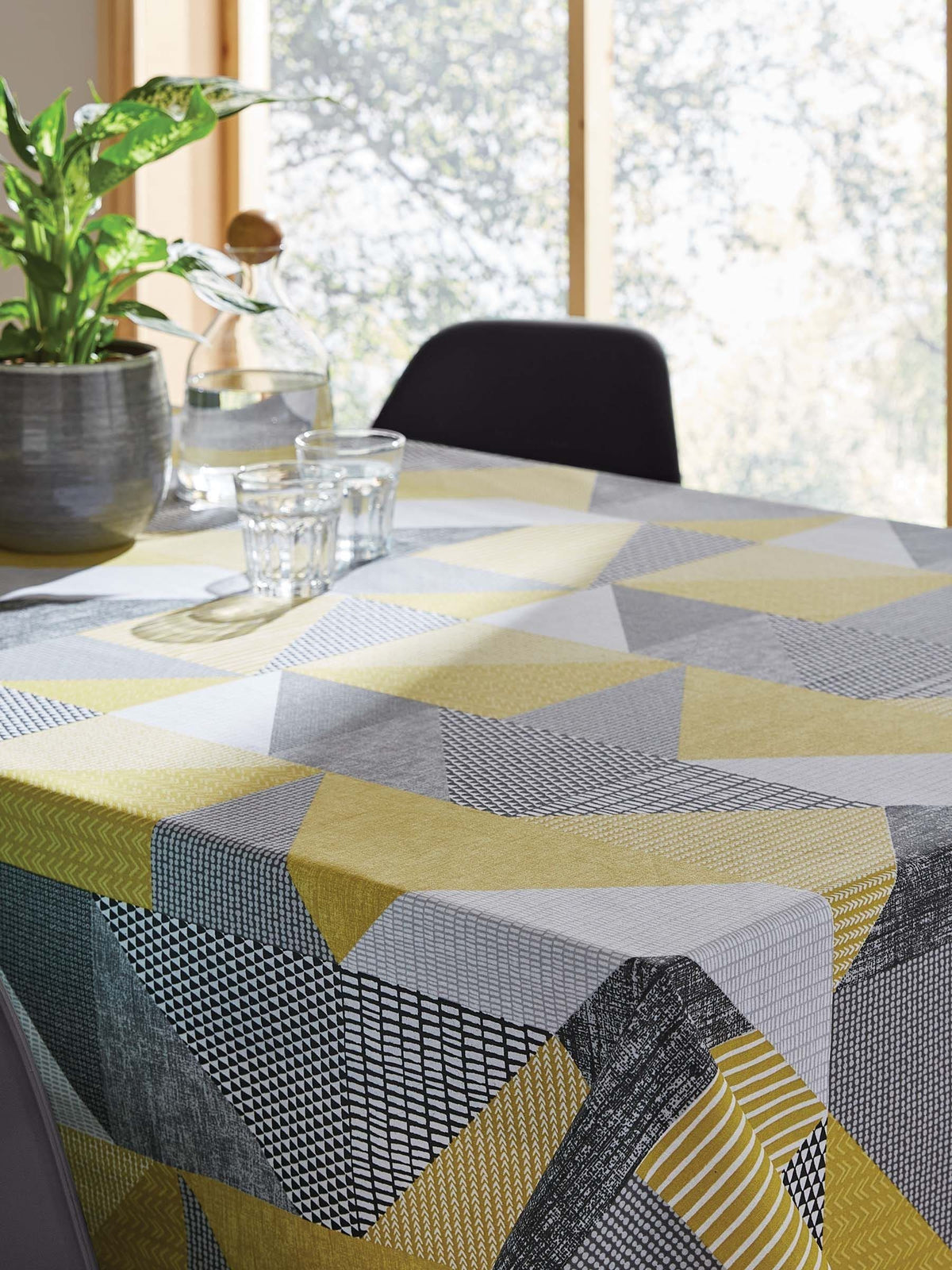 Catherine Lansfield Ochre Yellow Larsson Geo tablecloth 137x178cm - British product