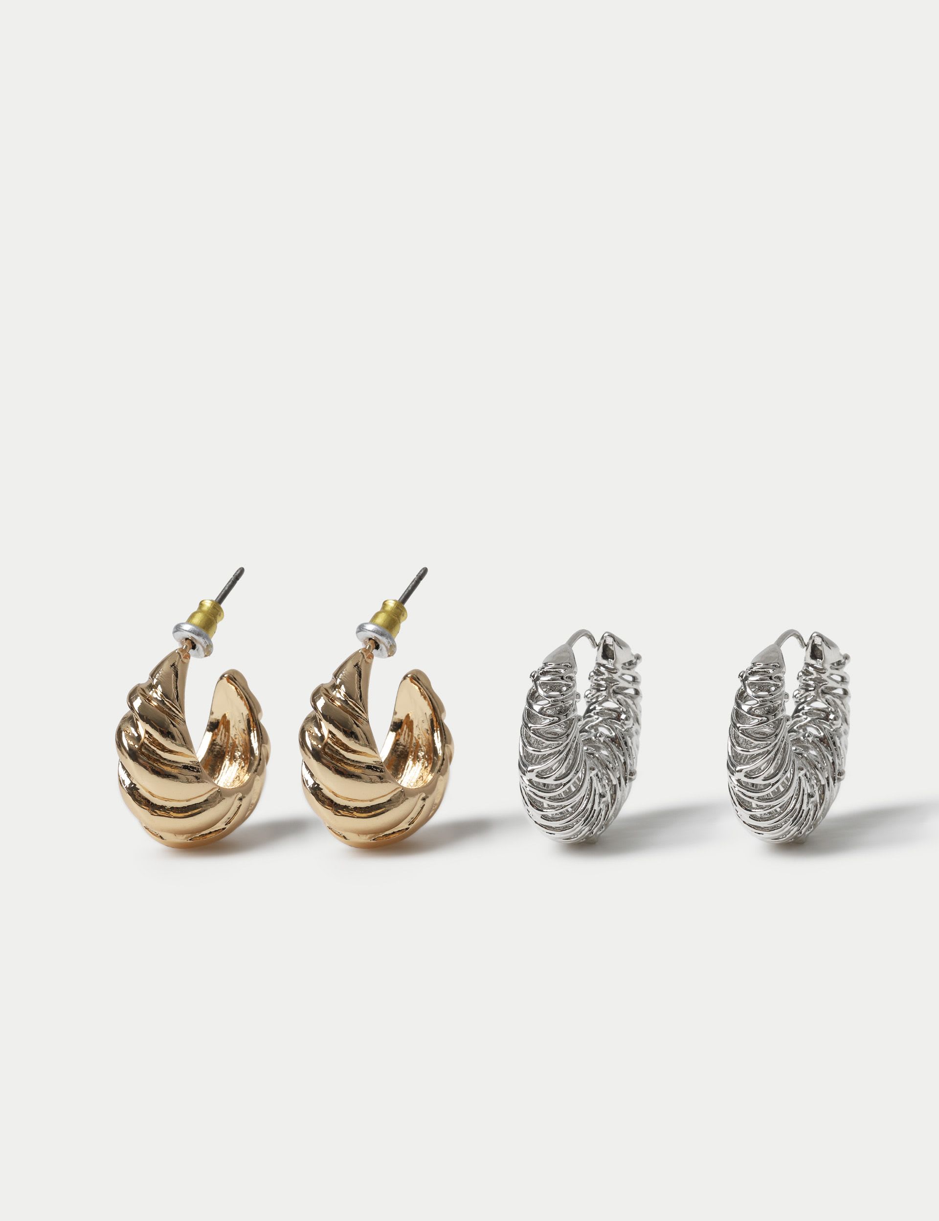 2 pack wire hoop earrings with brass finish, UK version