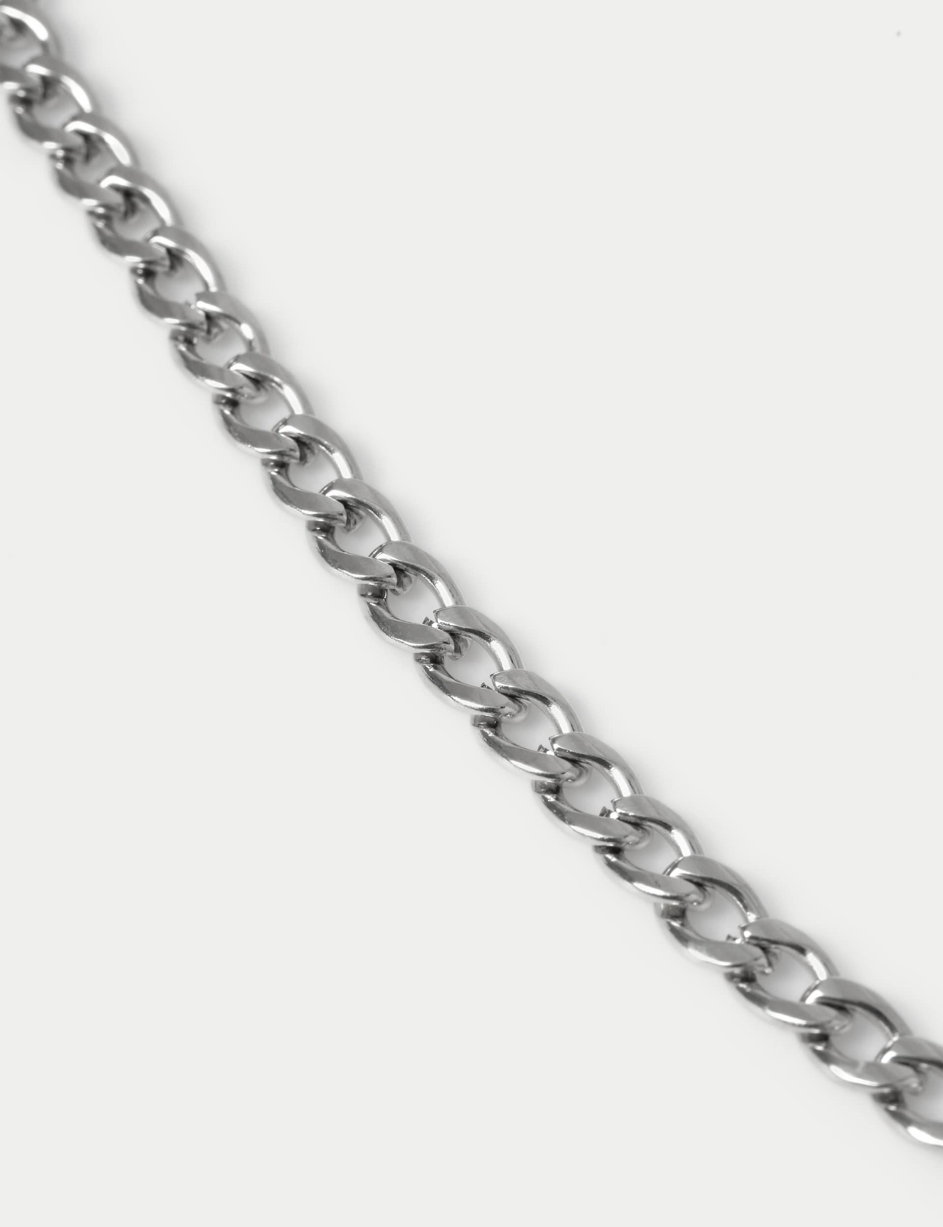 Stainless steel curb chain necklace jewelry (British brand)
