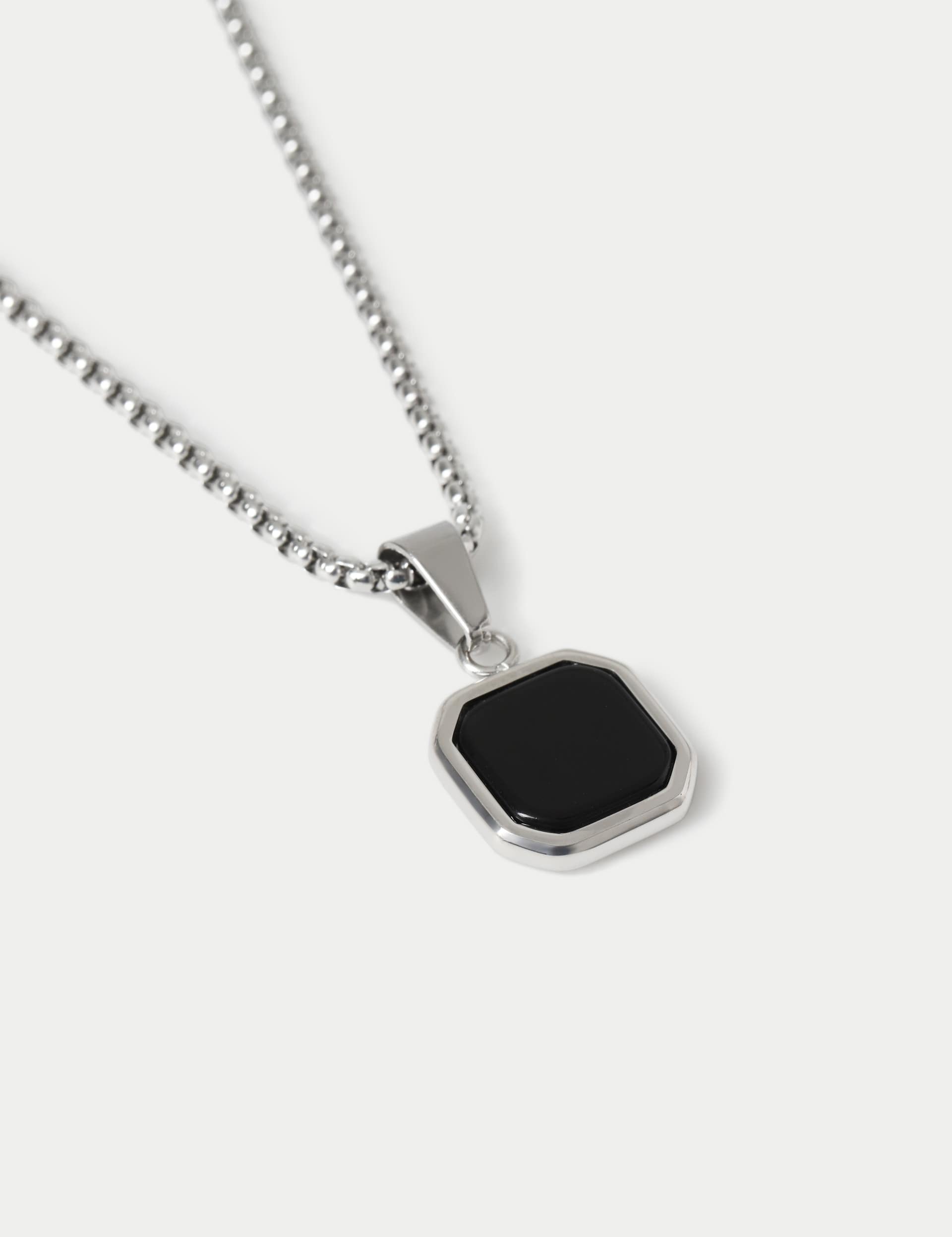 Stainless and onyx necklace, UK version