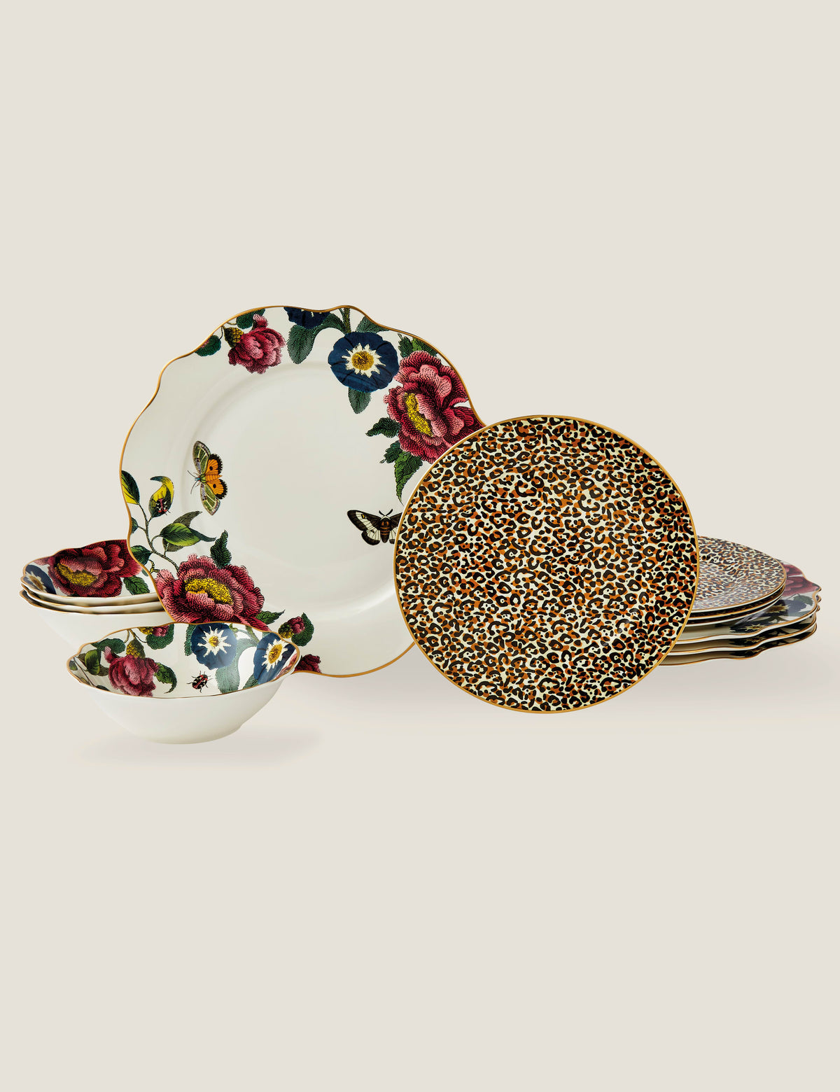 Spode Creatures of Curiosity 12 piece dinner set (British brand)