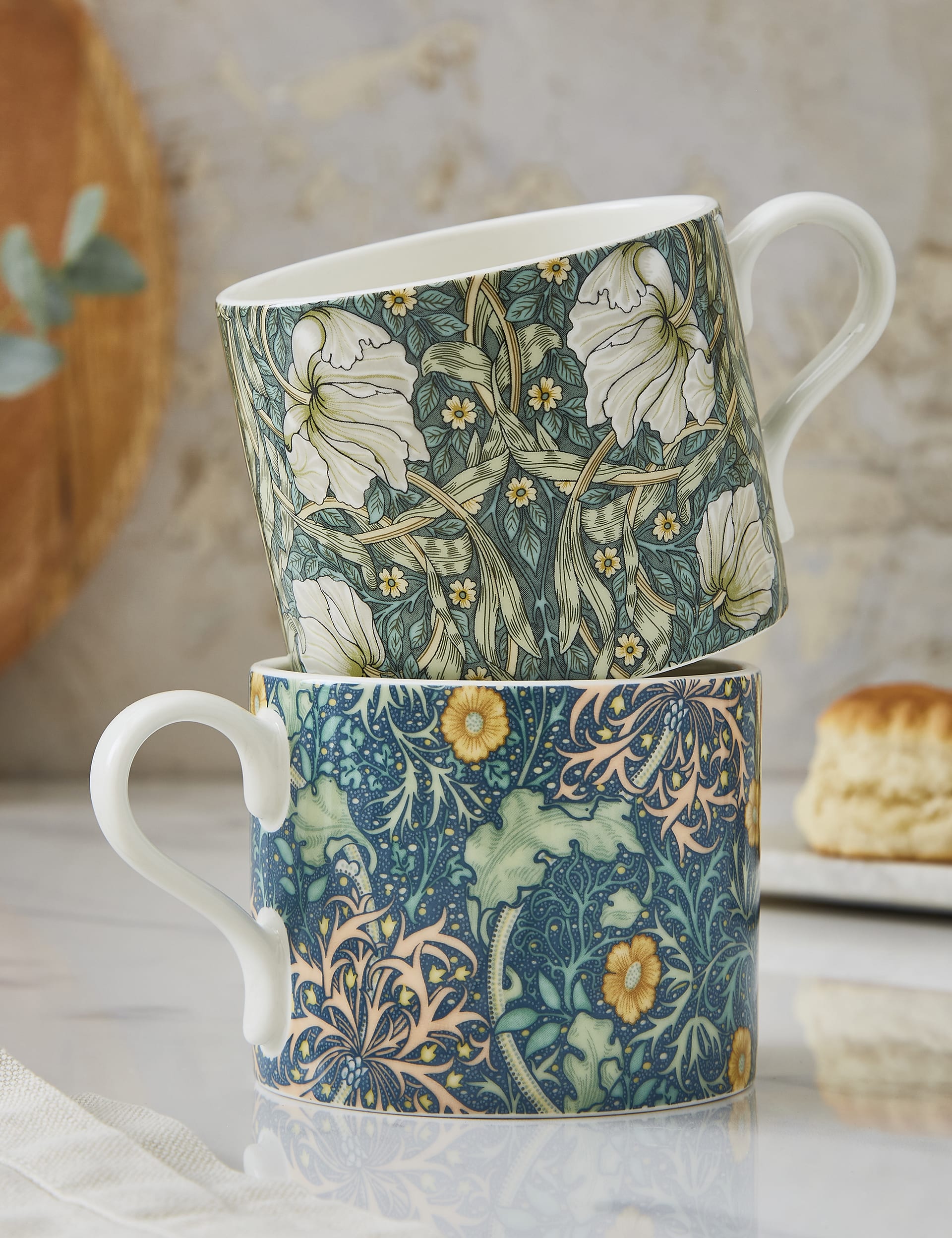 Morris & Co Set of 2 Seaweed Mugs, imported from the UK