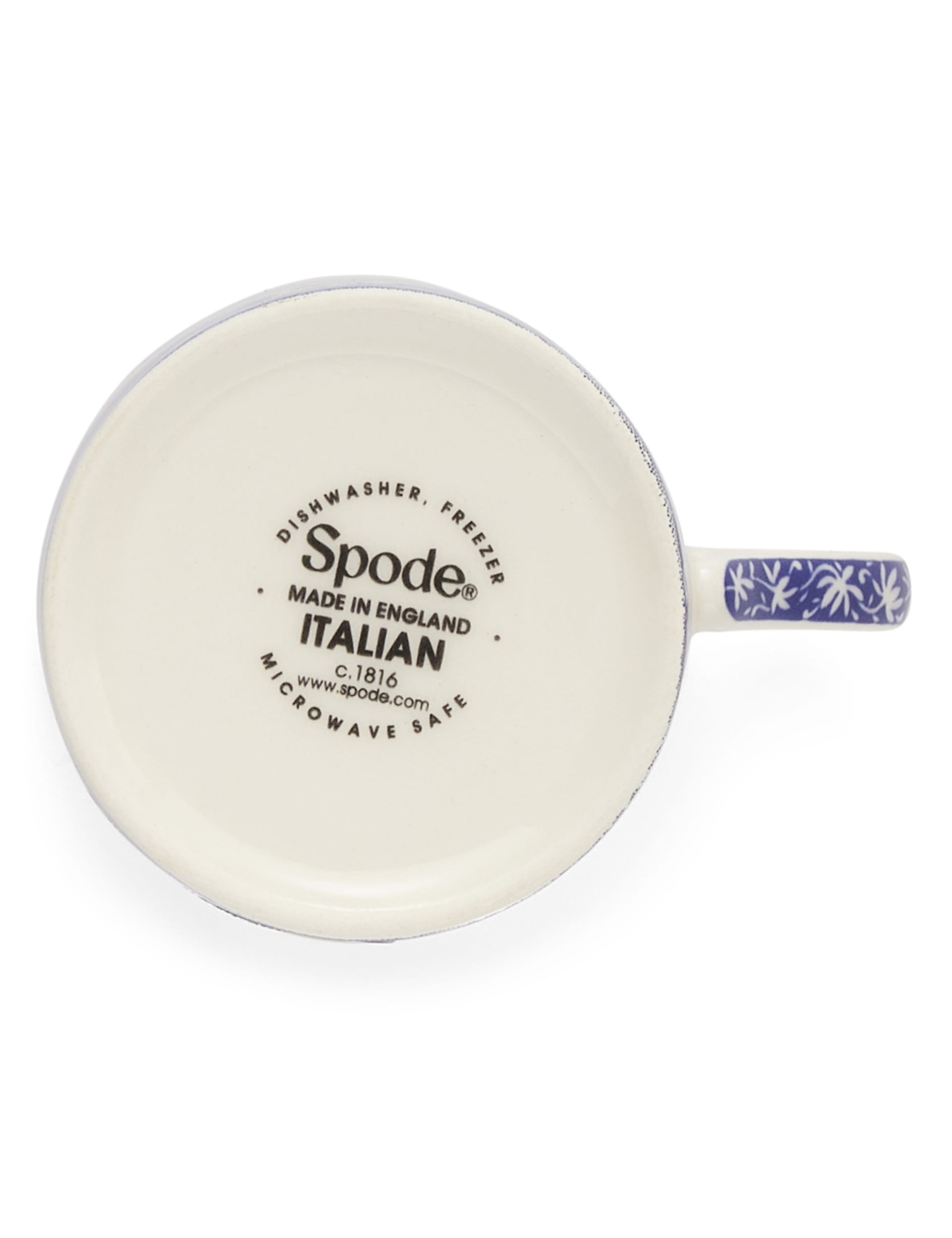 Spode Blue Italian cups and saucers set of 4, imported from the UK