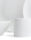 Wedgwood Gio bone china dinner set 16 pieces, UK version