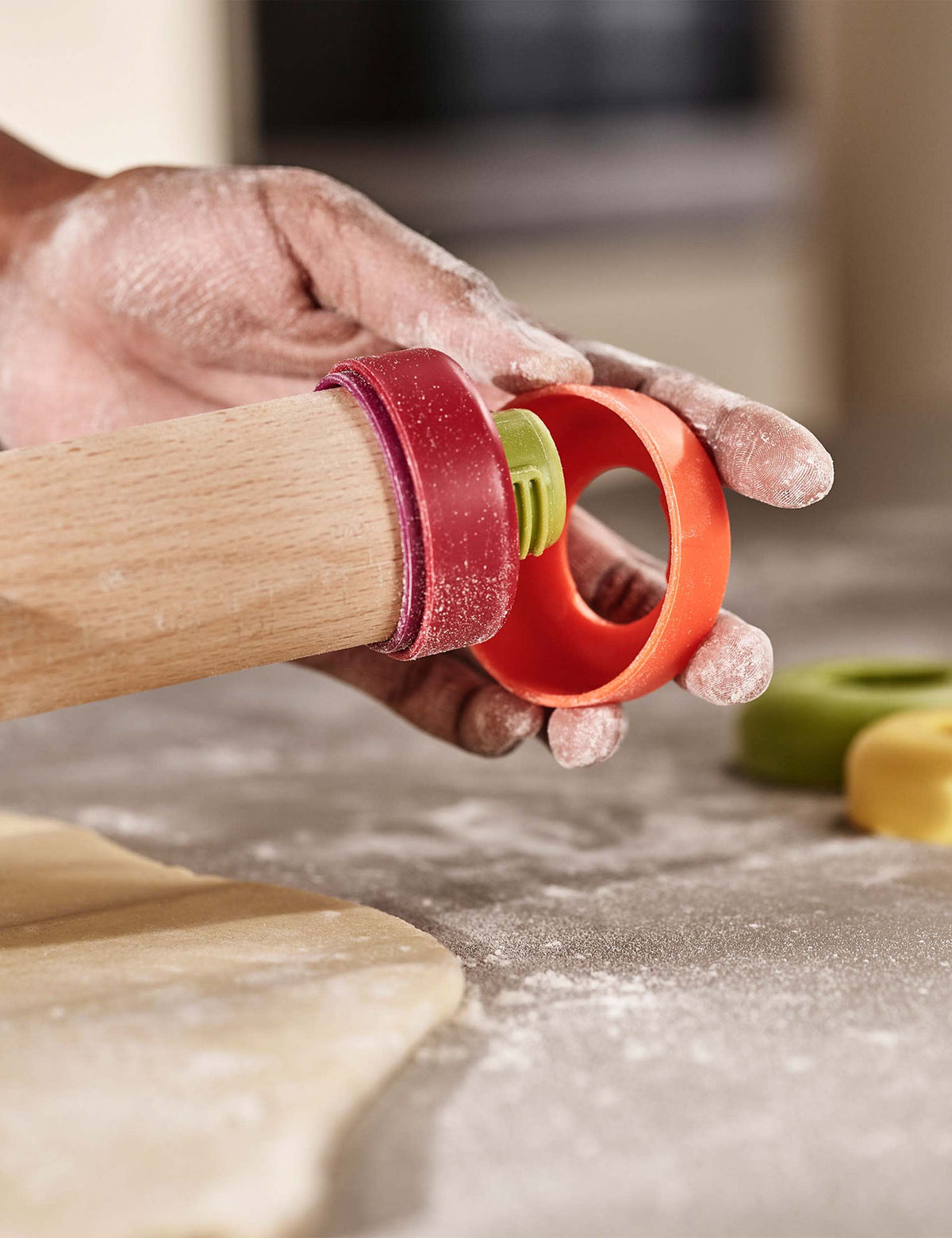 Joseph Joseph adjustable rolling pin for baking (British brand)