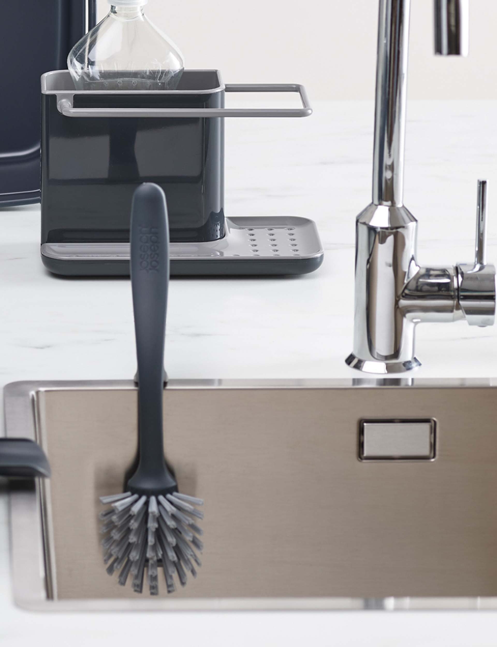 Joseph Joseph Edge Dish Brush, UK version