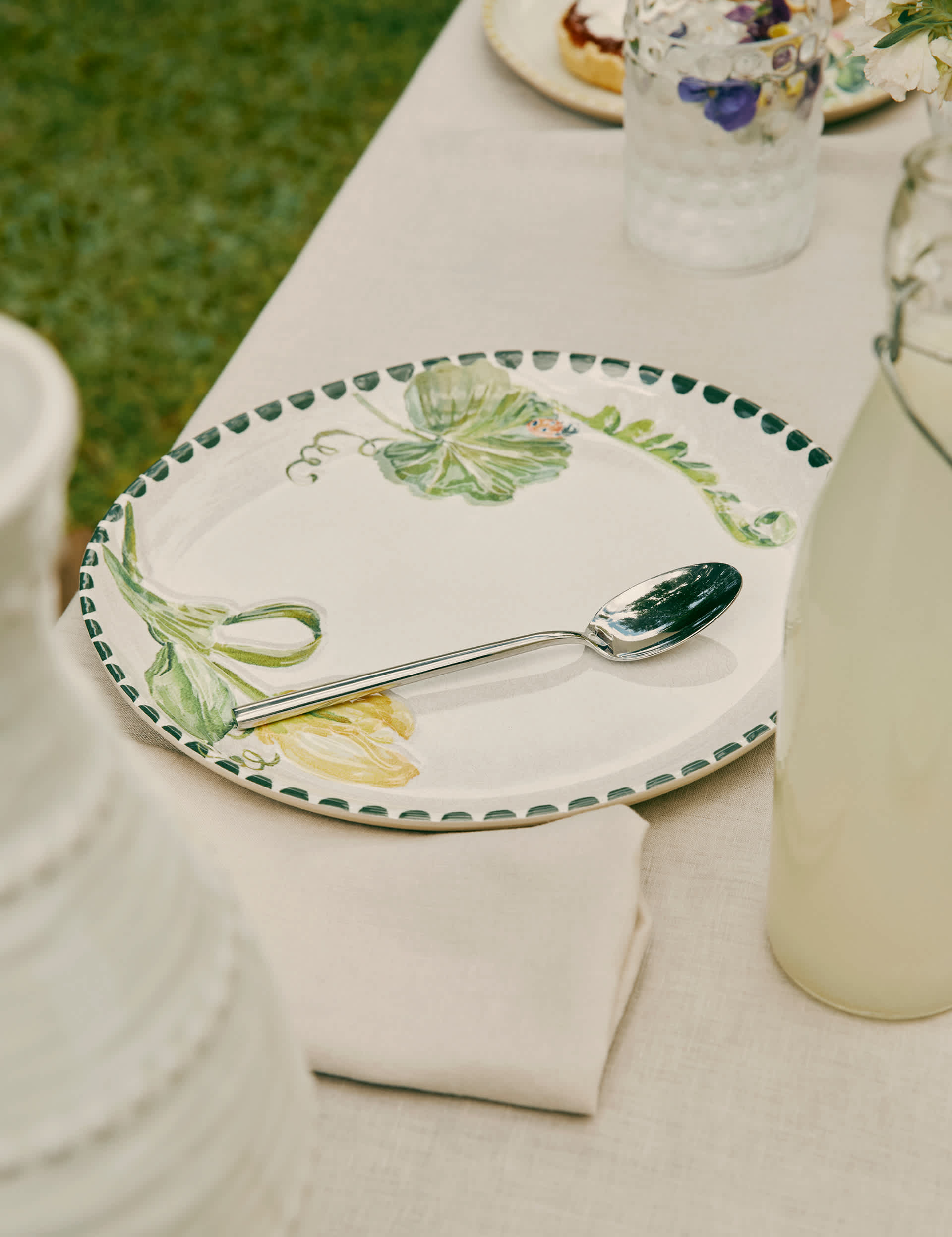 M&S floral picnic plates set of 4 (British brand)