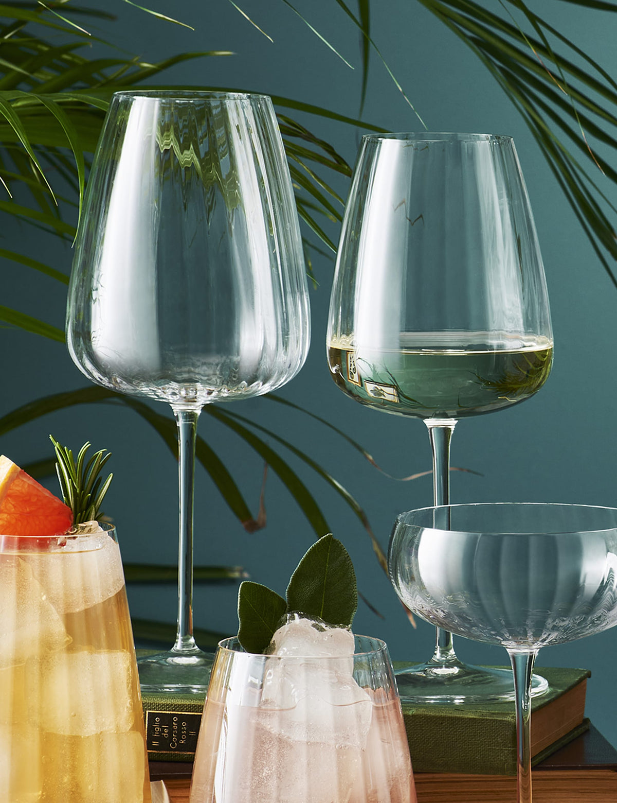Set of 4 Optica White Wine Glasses