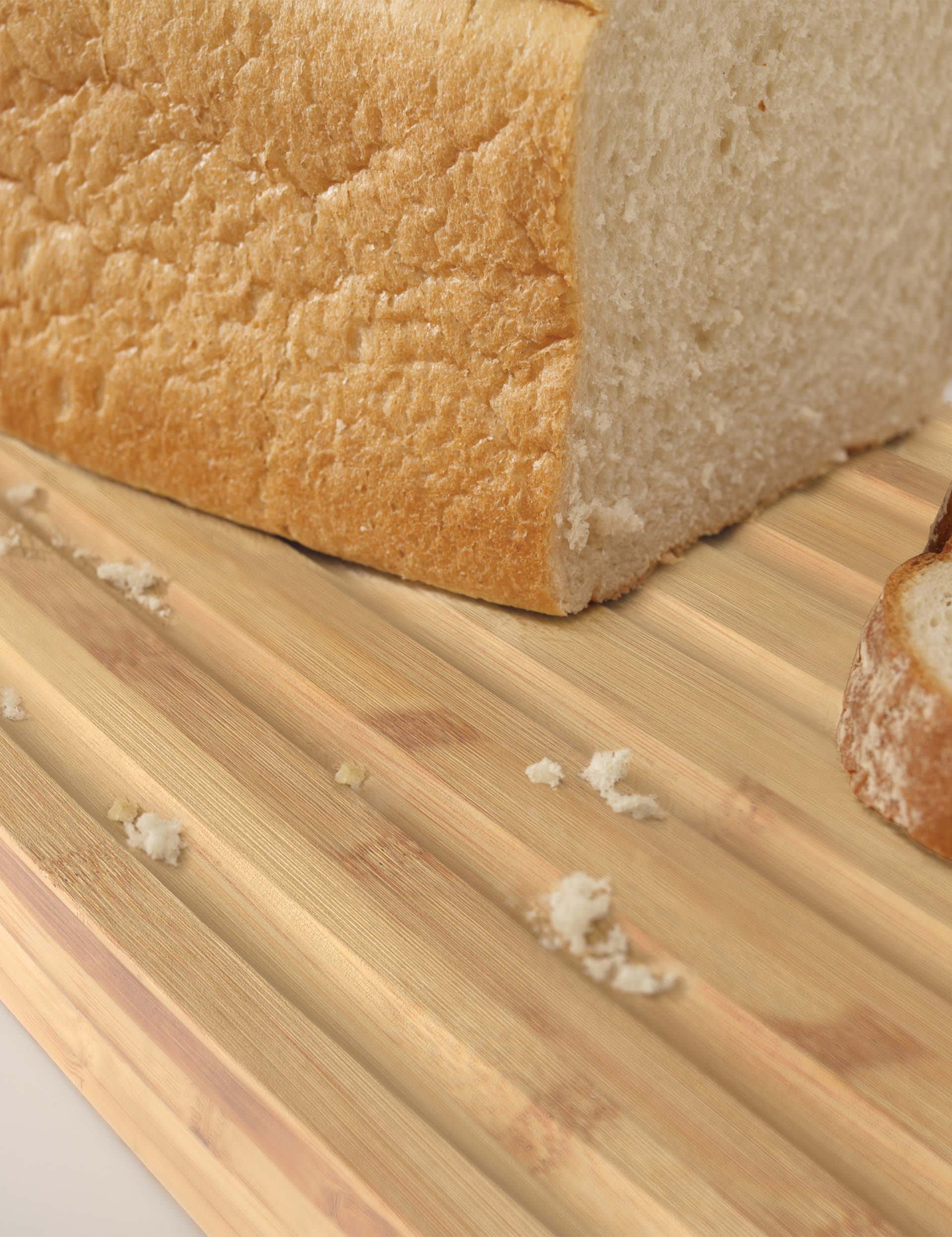 Joseph Joseph bread bin with cutting board lid (British brand)