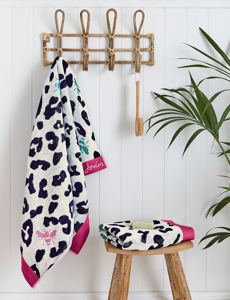 Pure Cotton Leopard Bee Towel