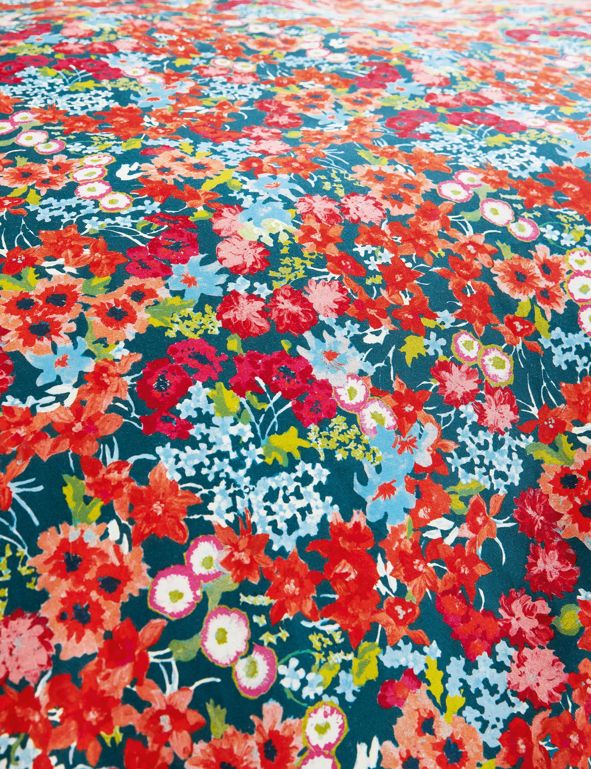 Harlequin wildflower meadow bedding set, UK version