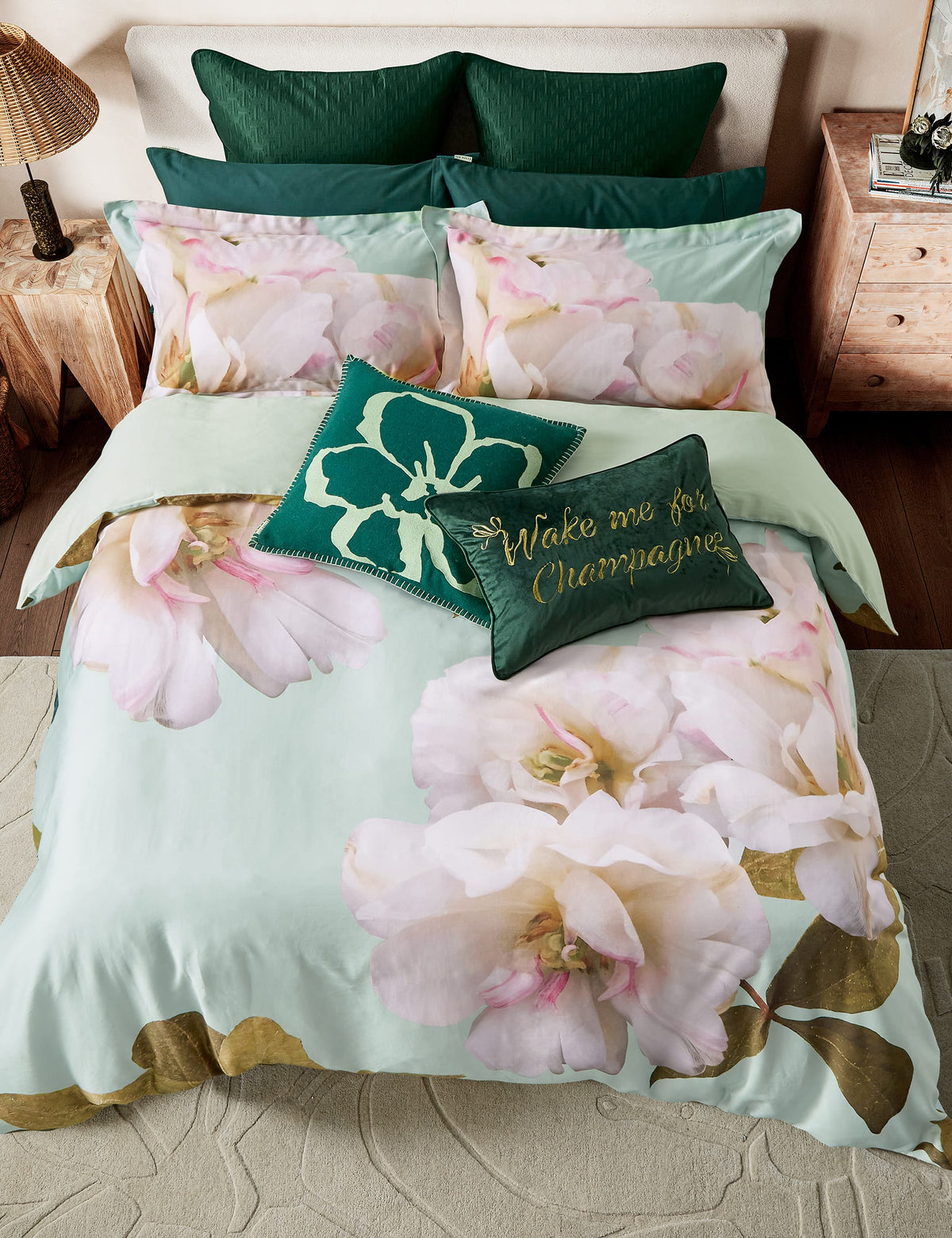 Gardenia Floral Bedding Set (British brand)