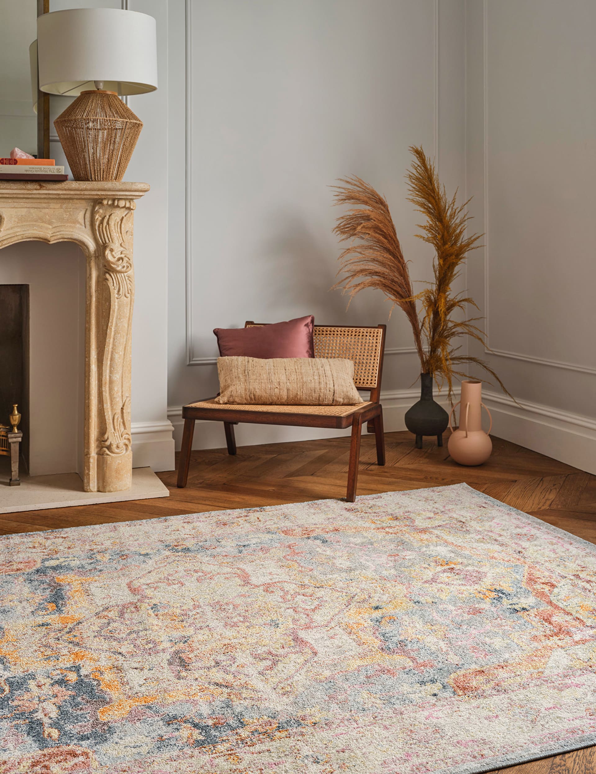 Asiatic Flores Azin woven acrylic rug UK version