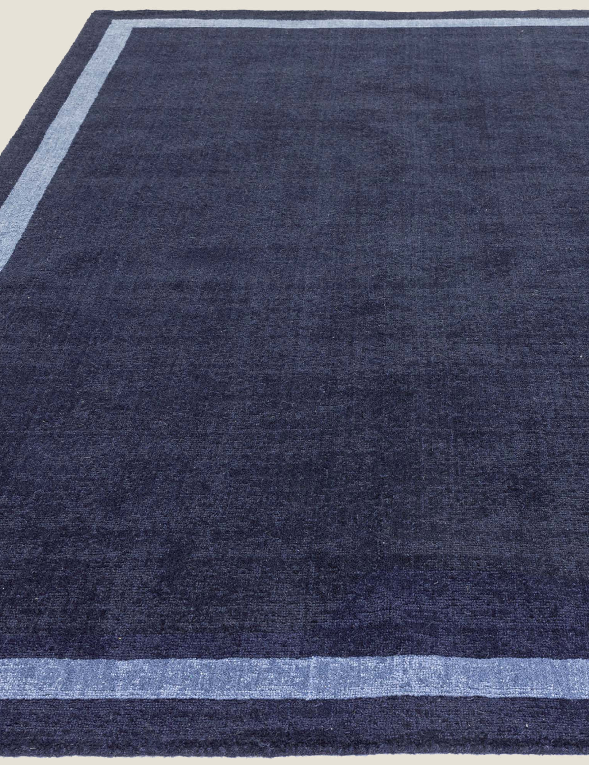 Asiatic Albi pure wool tufted rug, imported from the UK