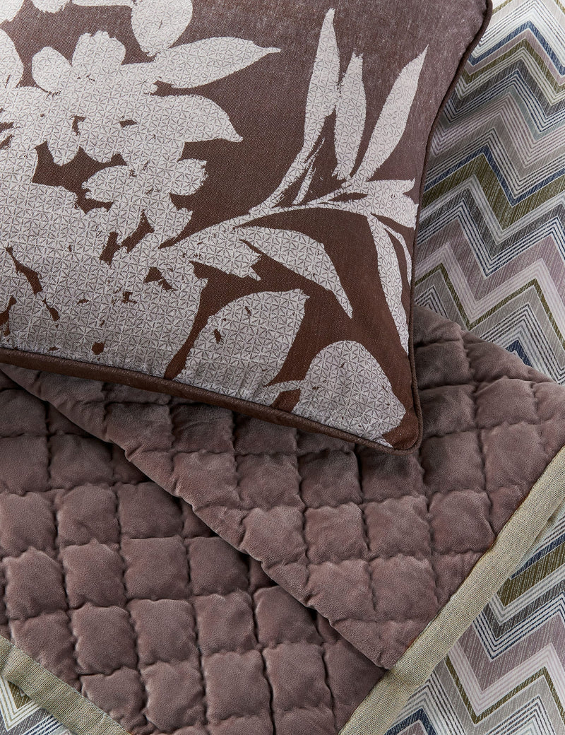 Bedeck of Belfast Claudia cushion 40x70cm, imported from the UK