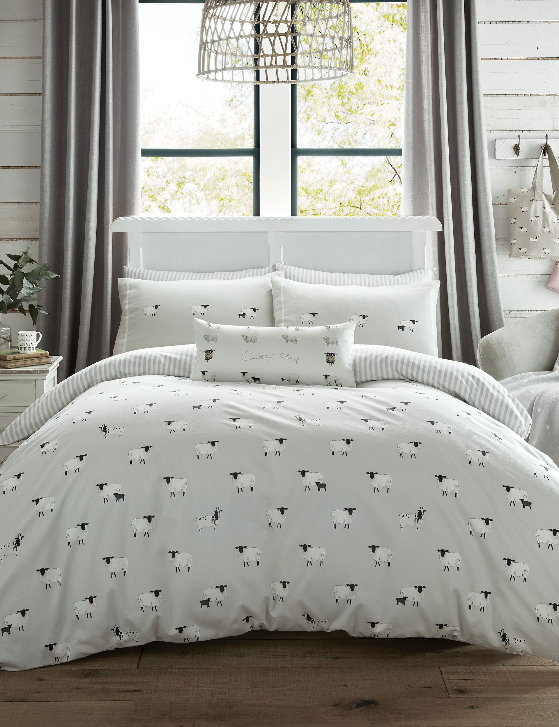 Sophie Allport brushed cotton sheep print pillowcases 2 pack - British product