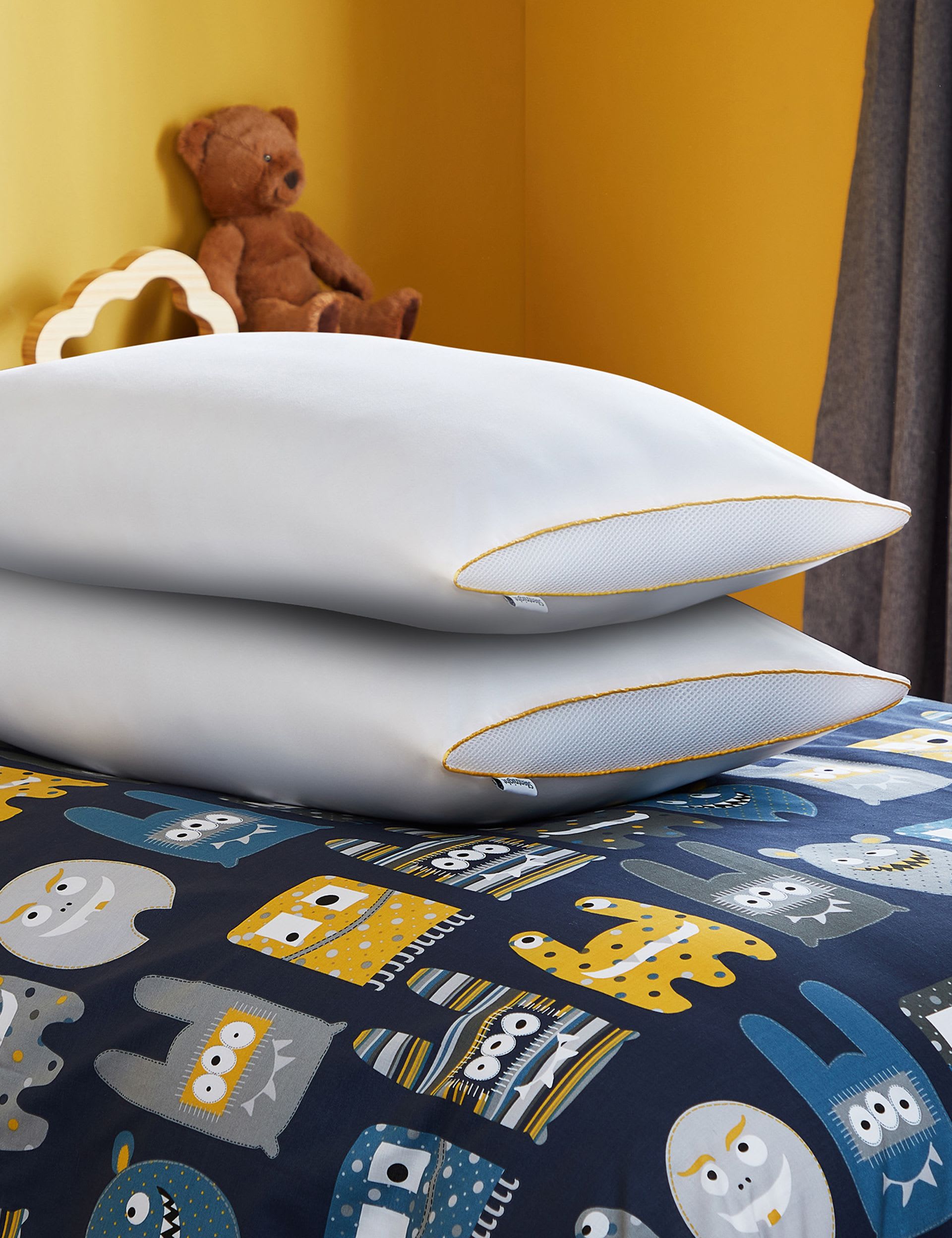 Silentnight 2 pack anti allergy pillows, UK version