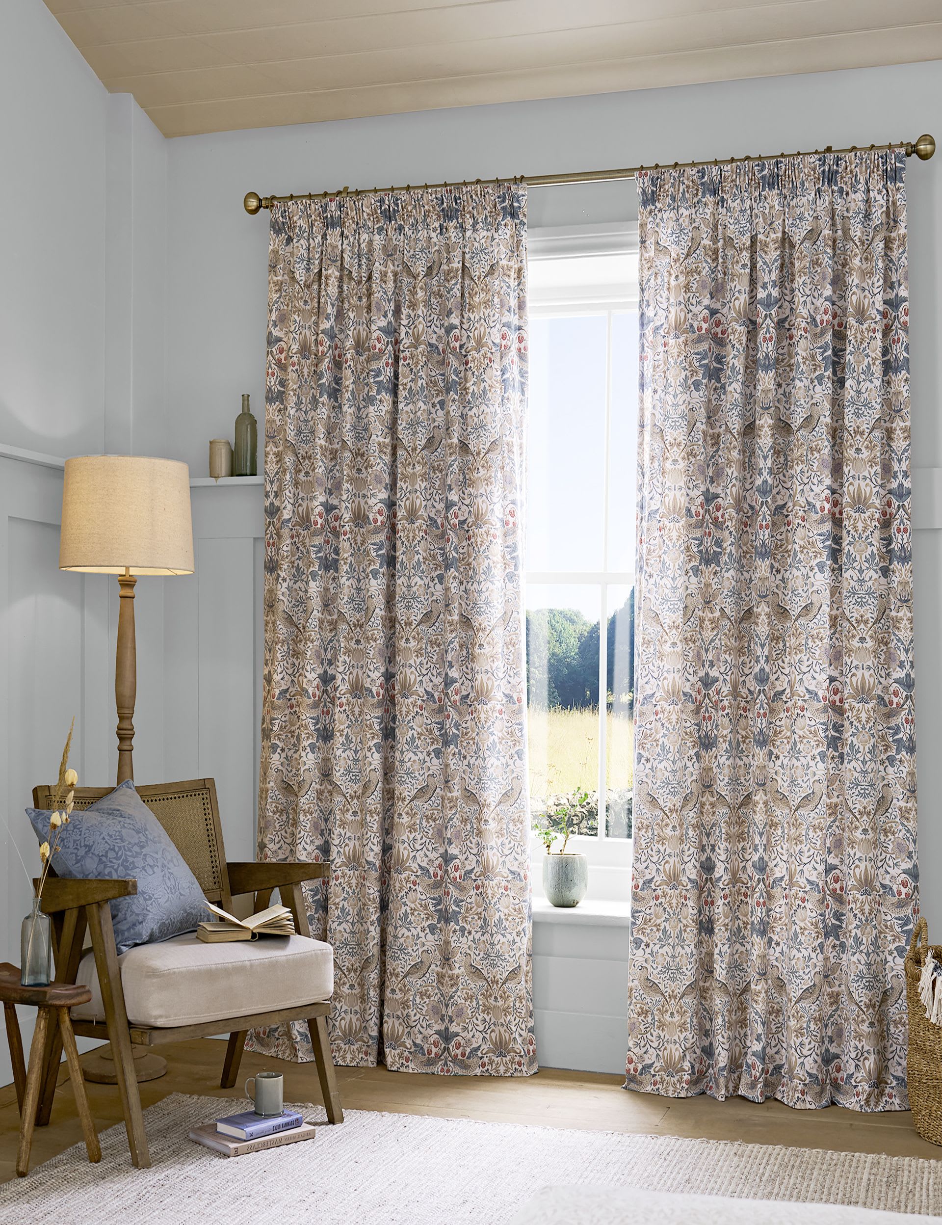 William Morris Strawberry Thief pencil pleat curtains - British product