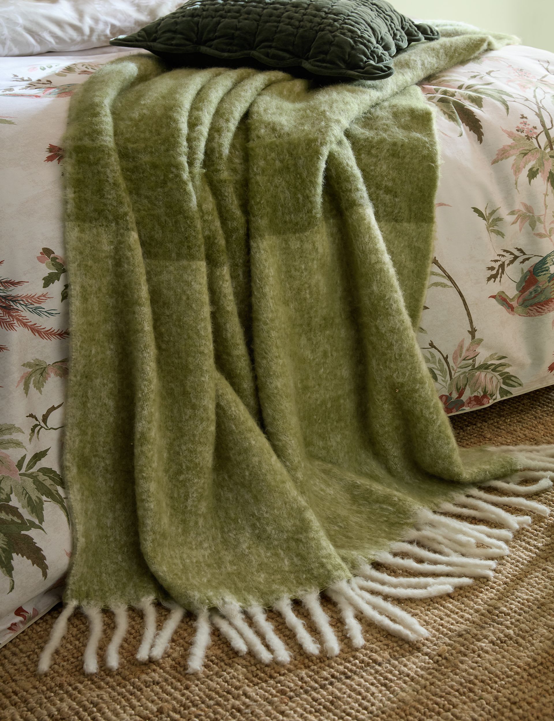 Laura Ashley Bronwen tassled wool throw - British product