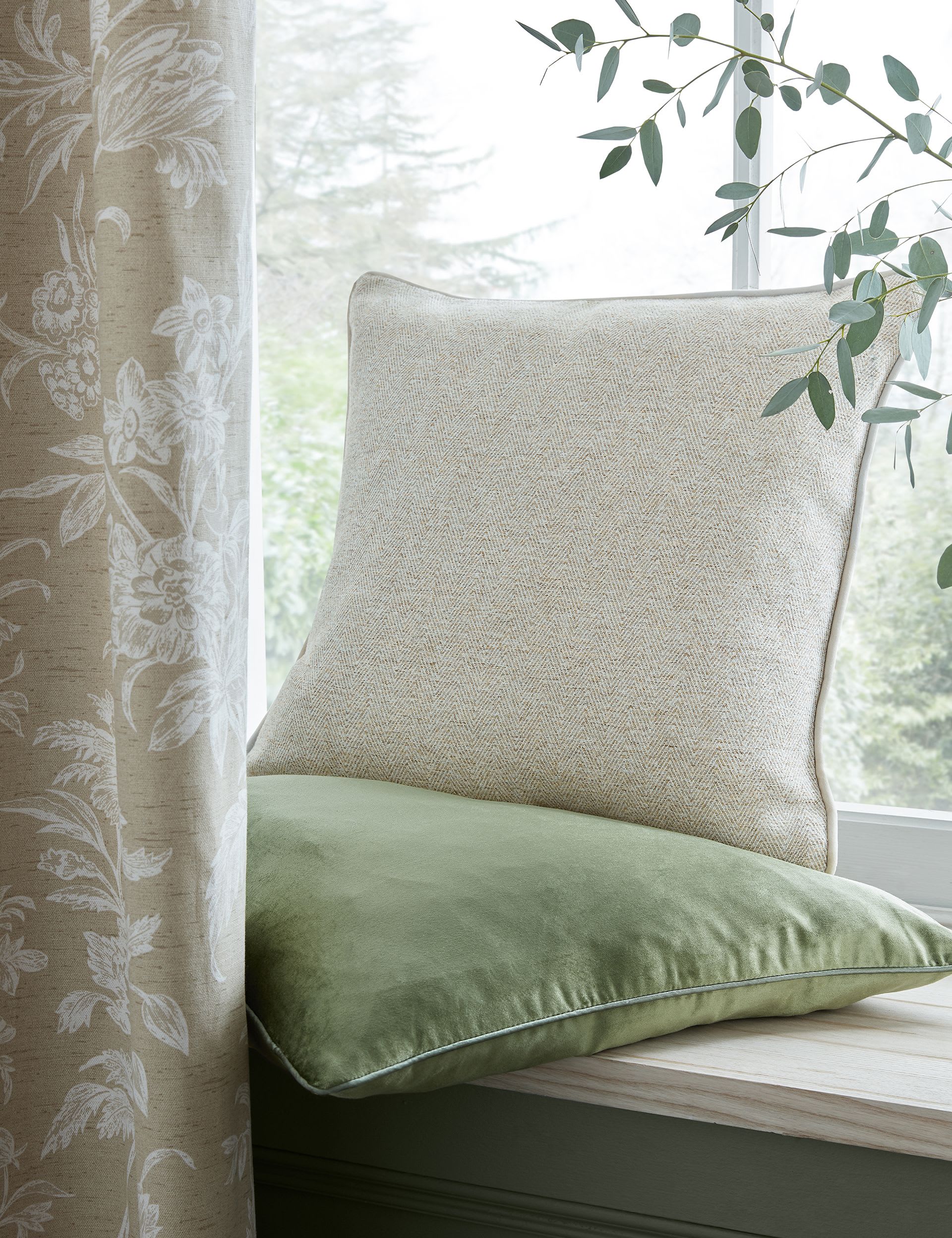 Laura Ashley herringbone piped cushion 45cm - British product