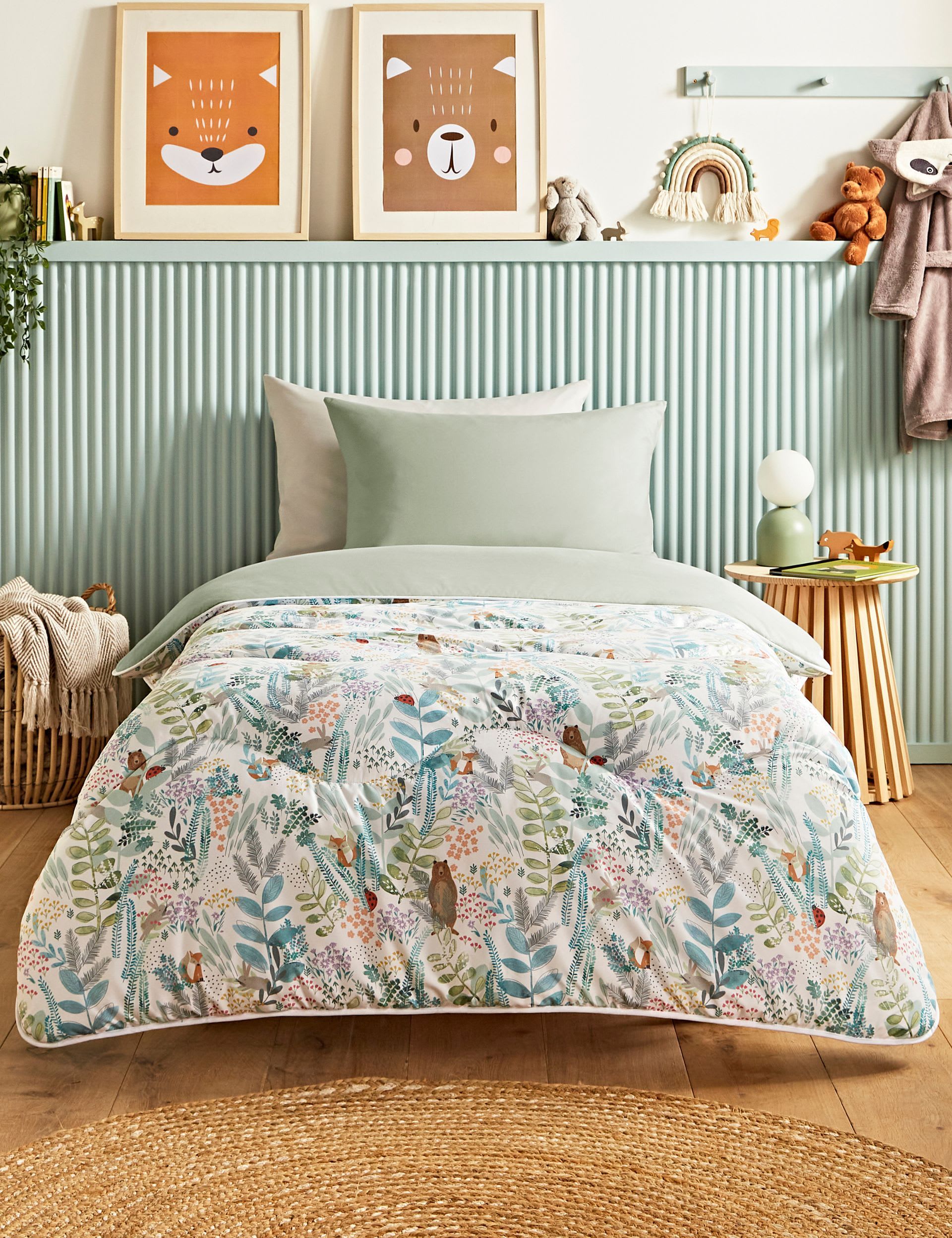 Night Lark 10.5 Tog Junior Coverless Duvet Set (British brand)