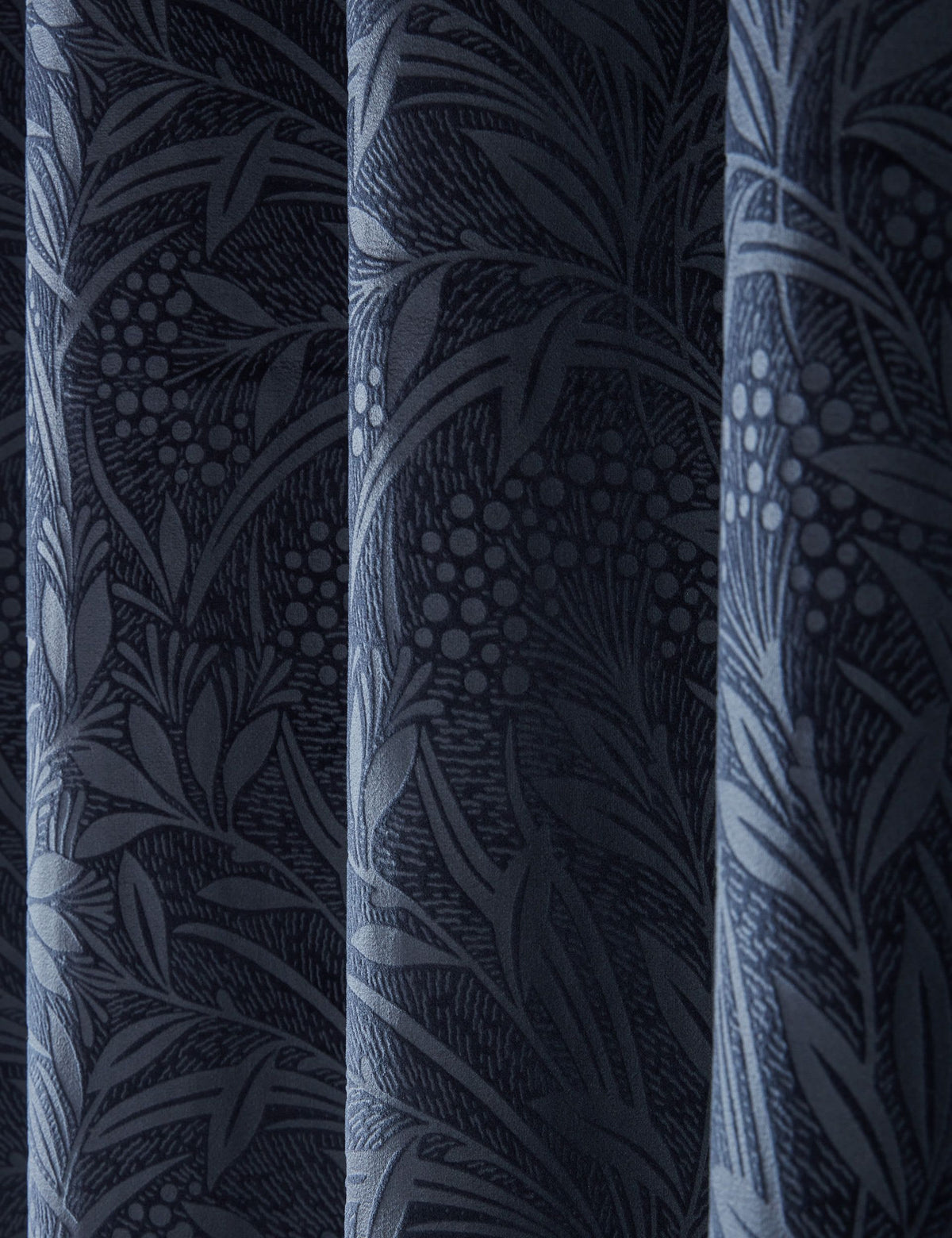 Laura Ashley Barley Embossed Eyelet Curtains