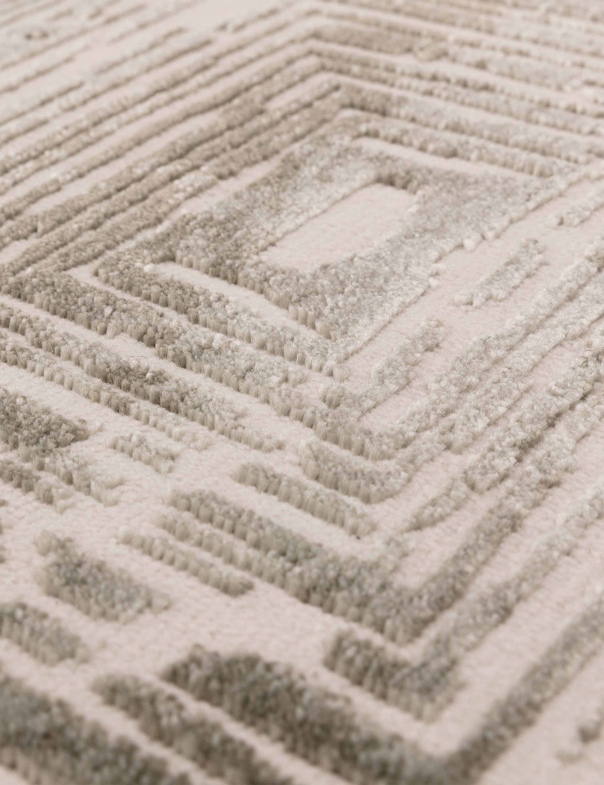Asiatic Kuza Portrait Woven Rug