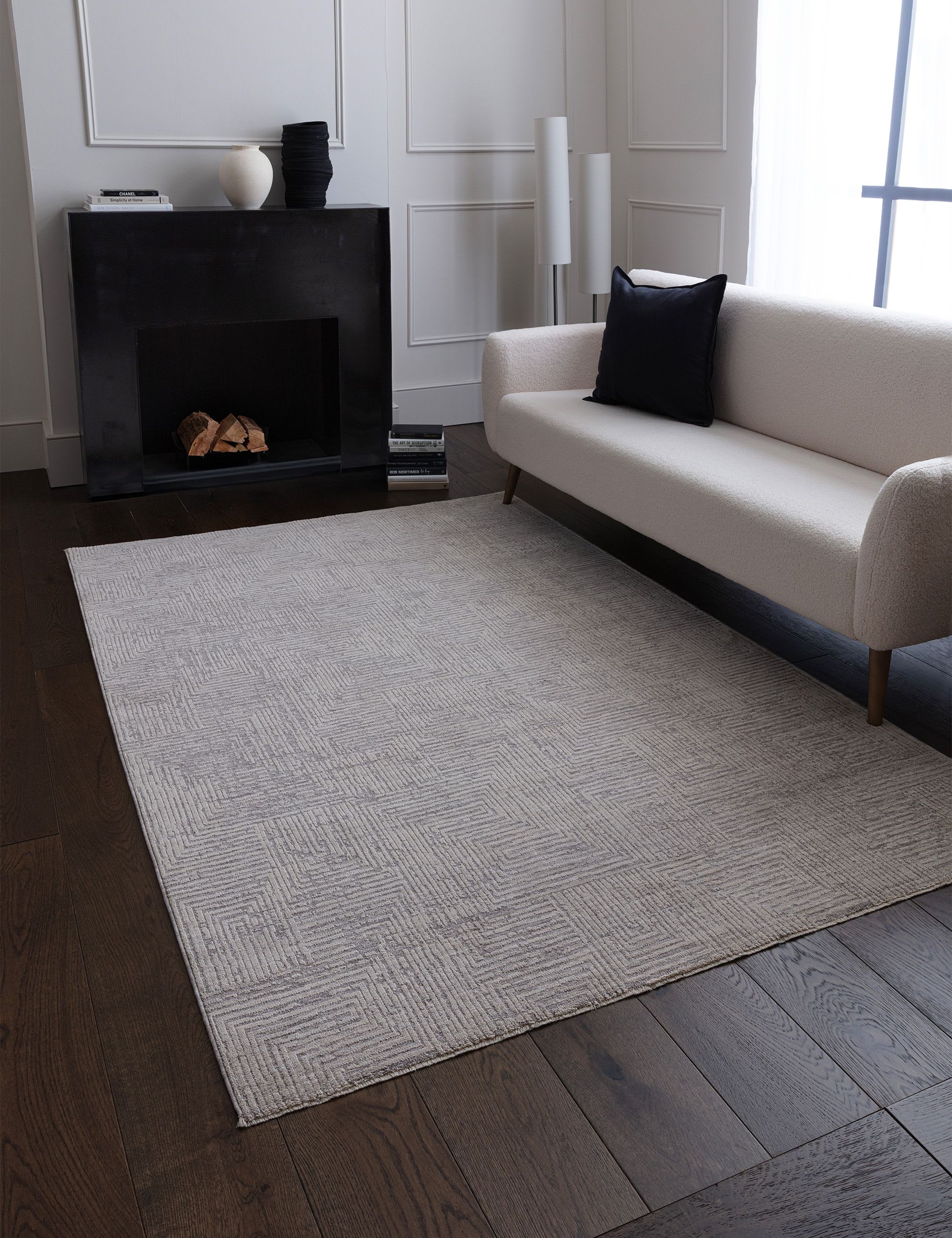 Asiatic Laurent rug geometric design polyester, imported from the UK
