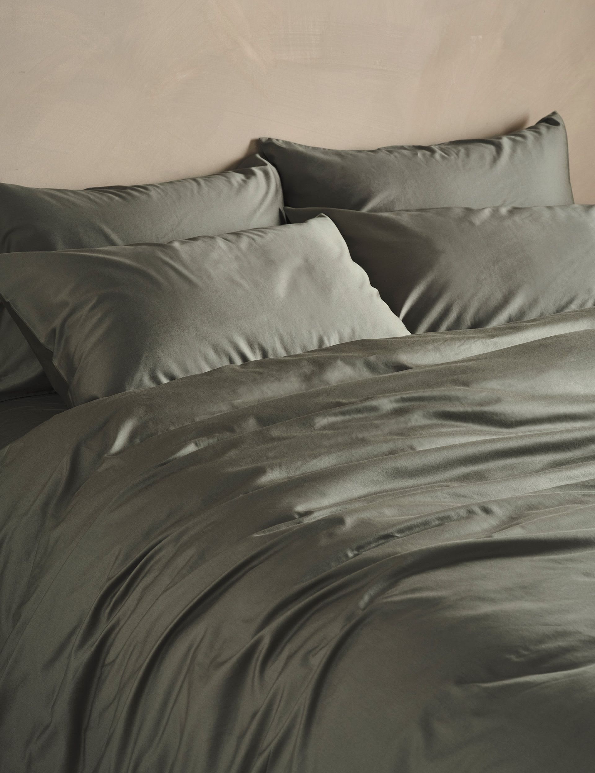 Bedfolk Pure Cotton Sateen Fitted Sheet