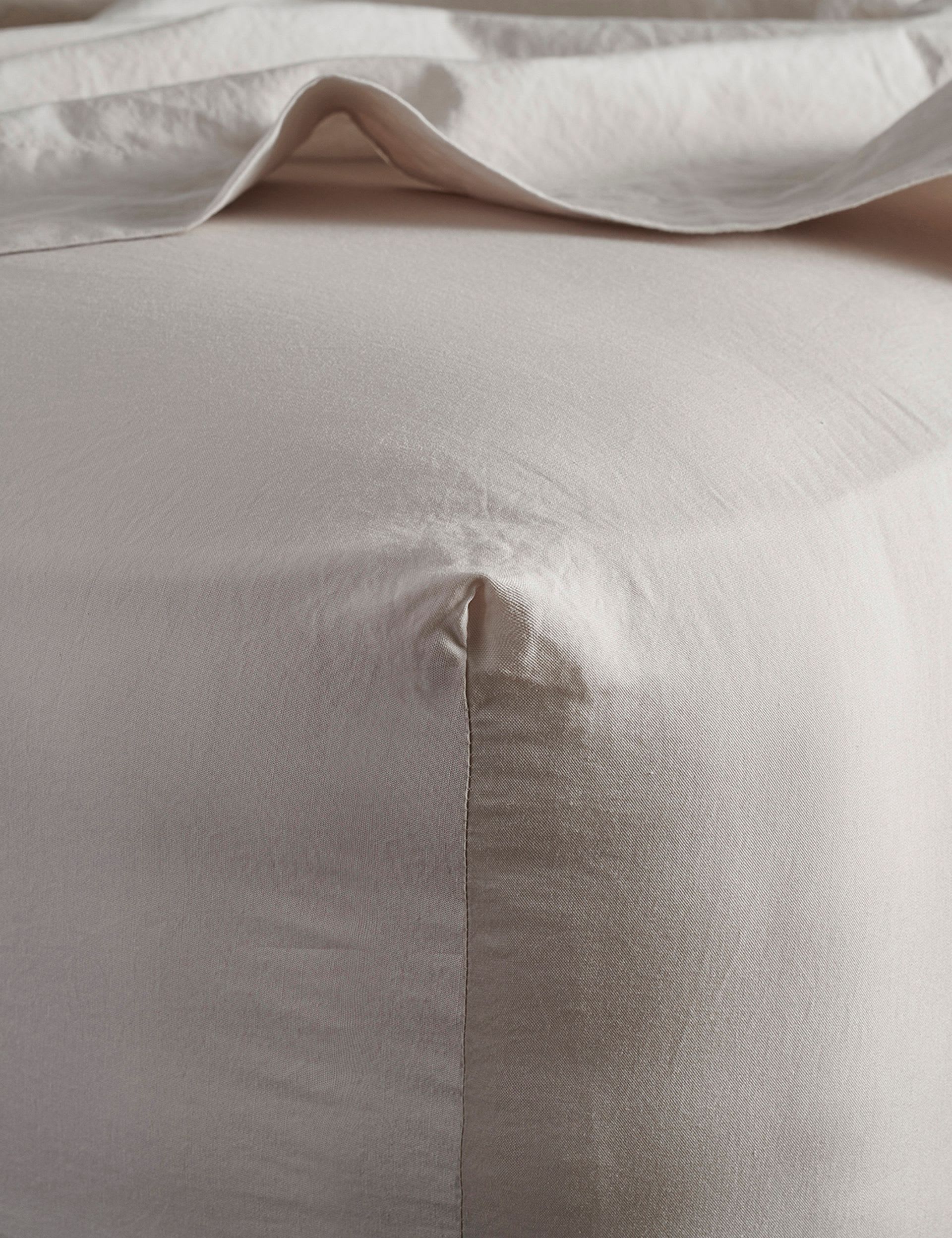 Bedfolk Pure Cotton Washed Fitted Sheet