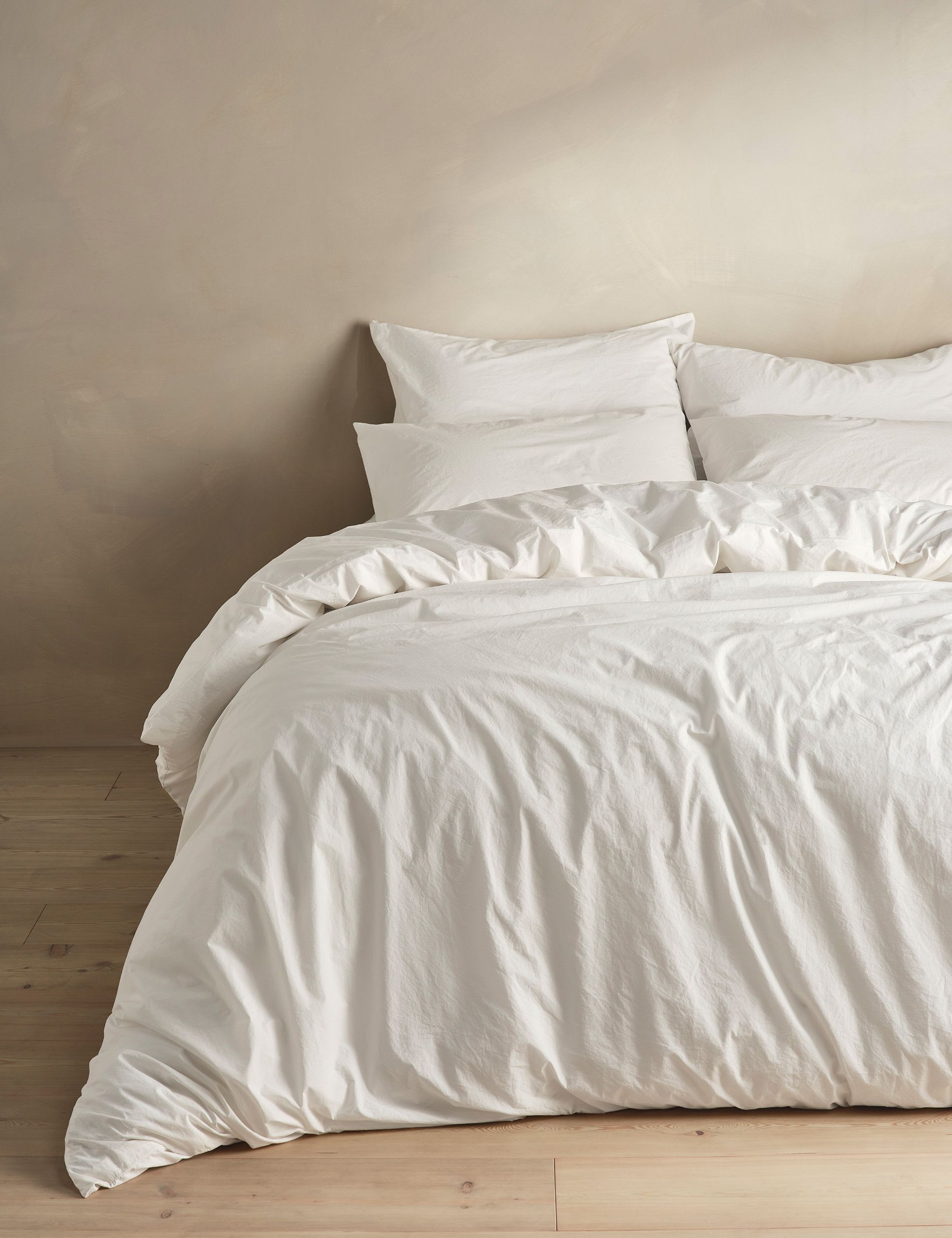 Bedfolk washed cotton flat sheet 300 thread count, imported from the UK