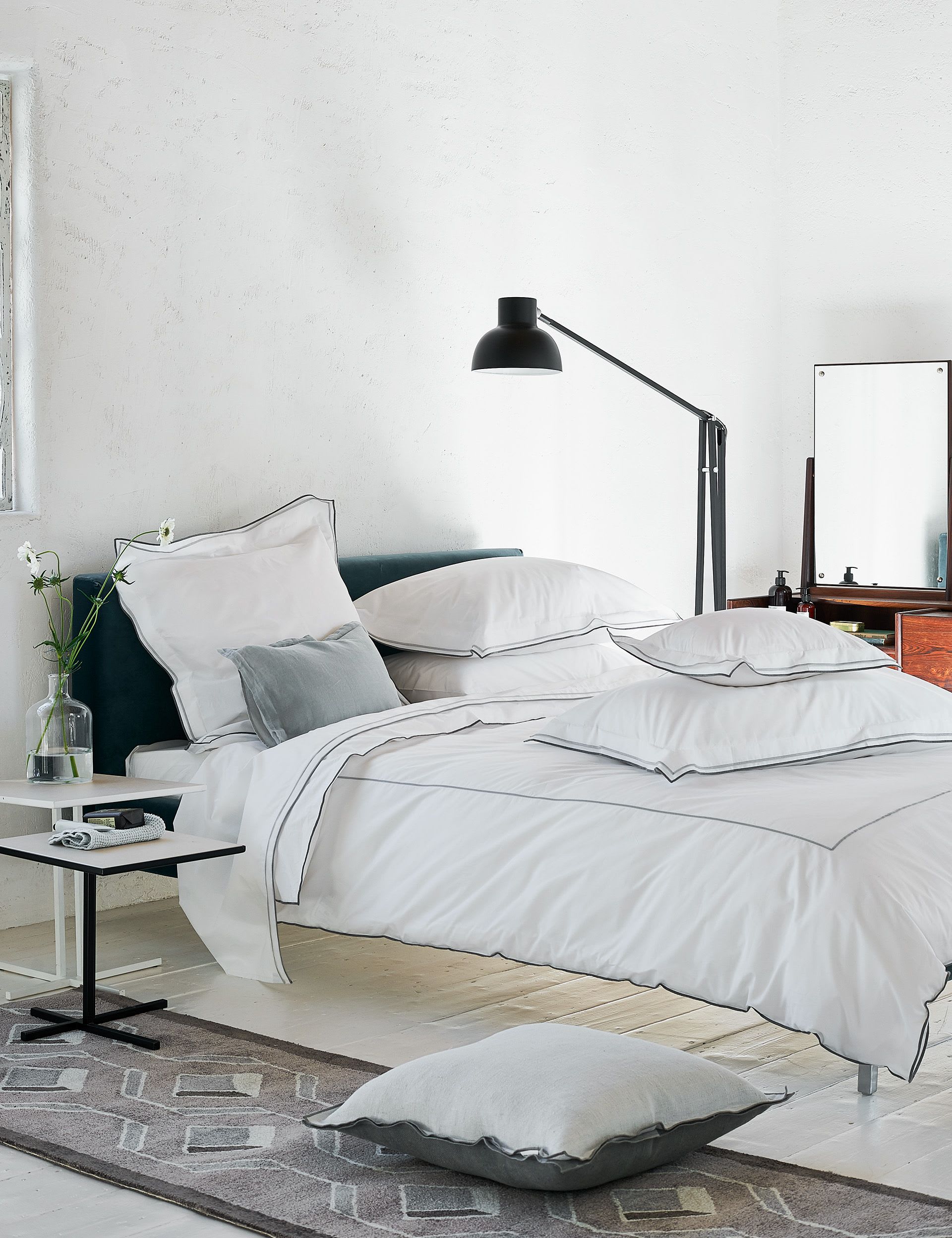 Designers Guild pure cotton 400 thread count flat sheet - British product