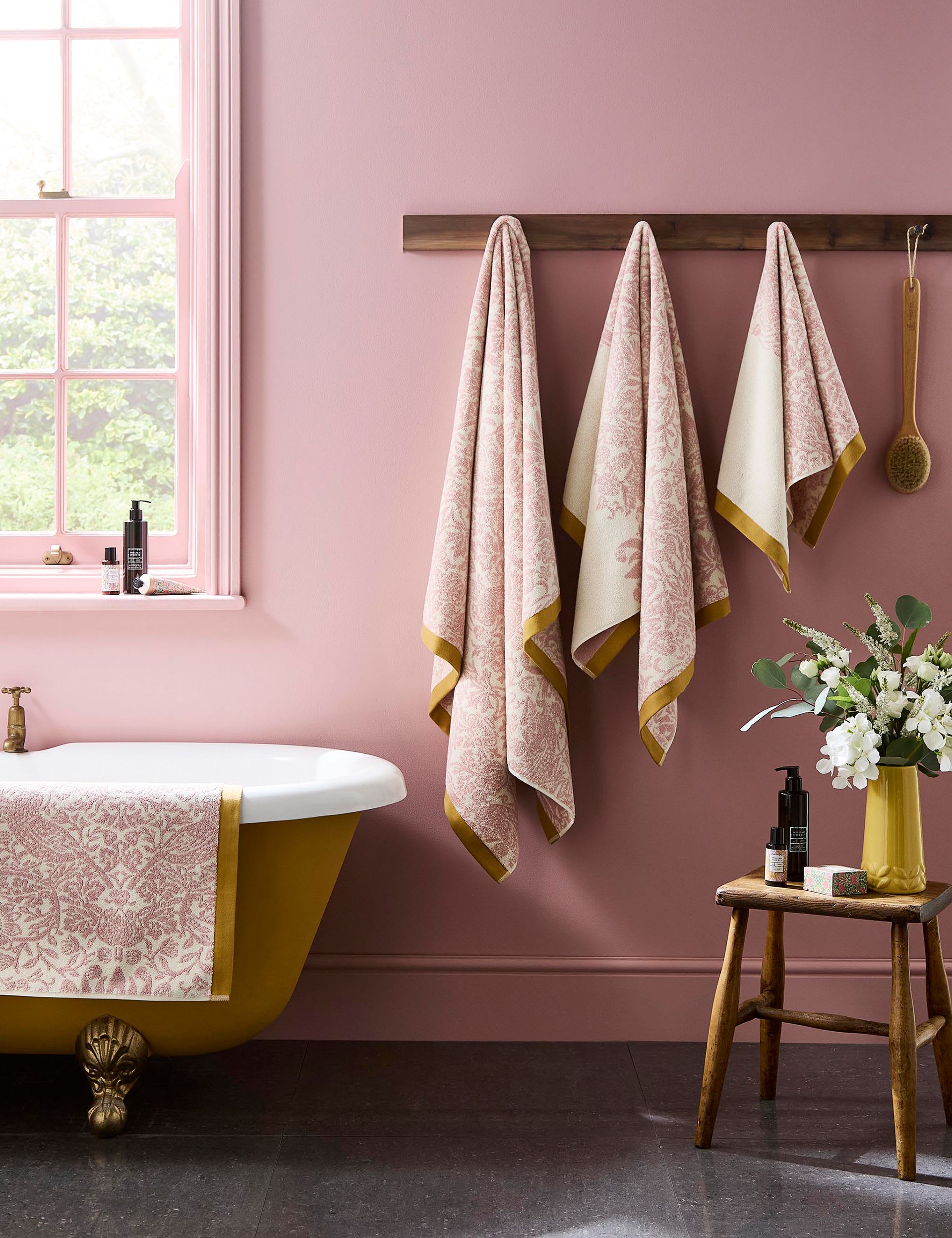 William Morris Strawberry Thief pure cotton towel - British product