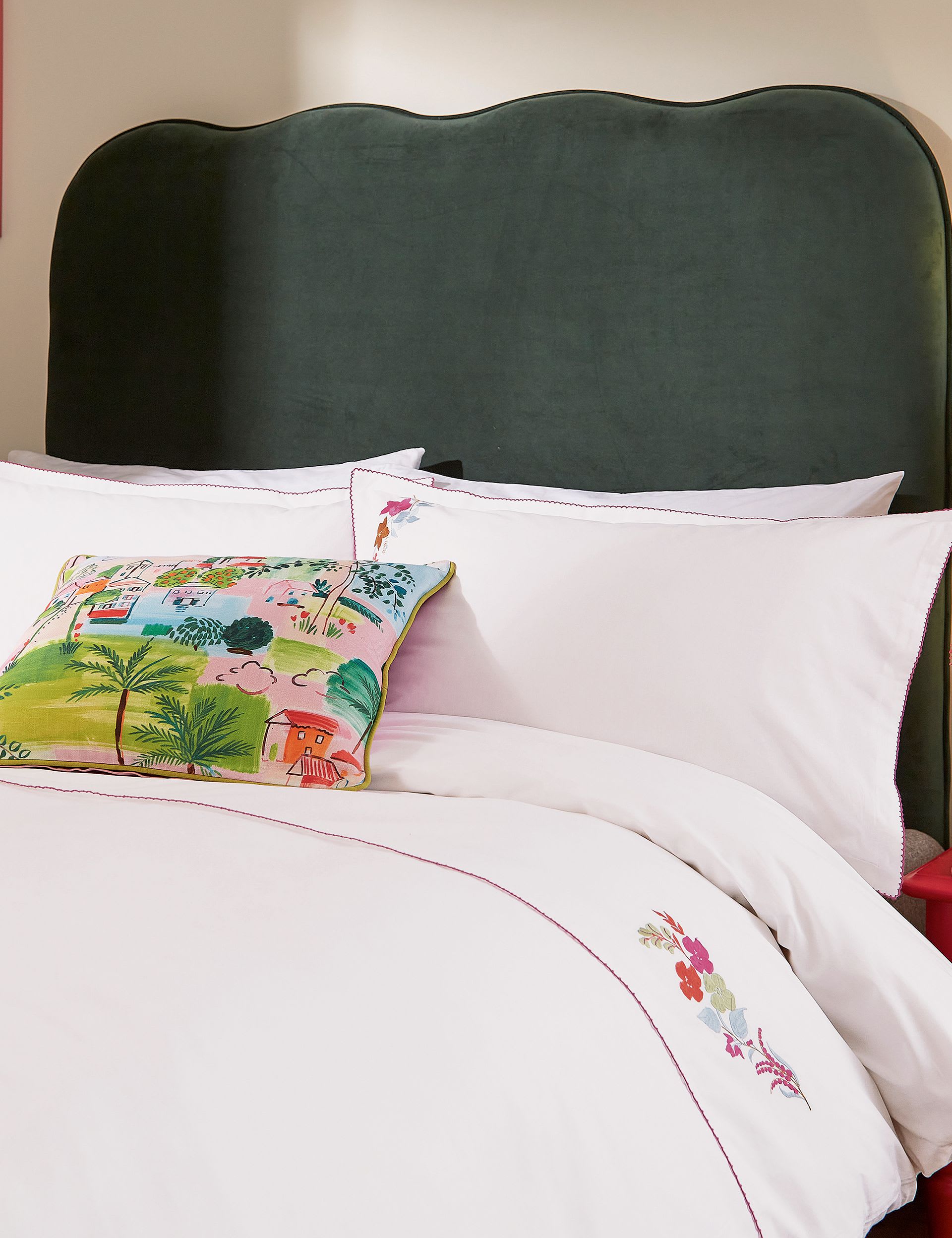 Land & Shore pure cotton patterned cushion - British product