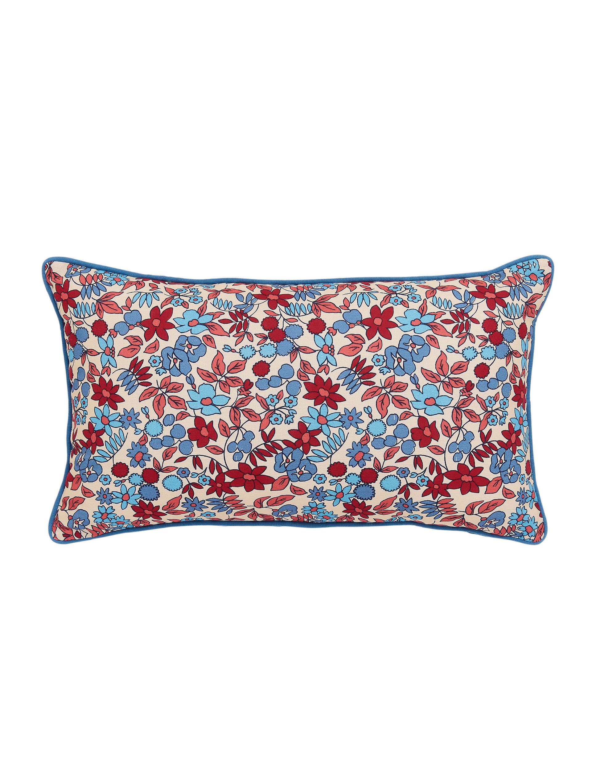 LAND & SHORE floral outdoor cushion 30x50cm, imported from the UK