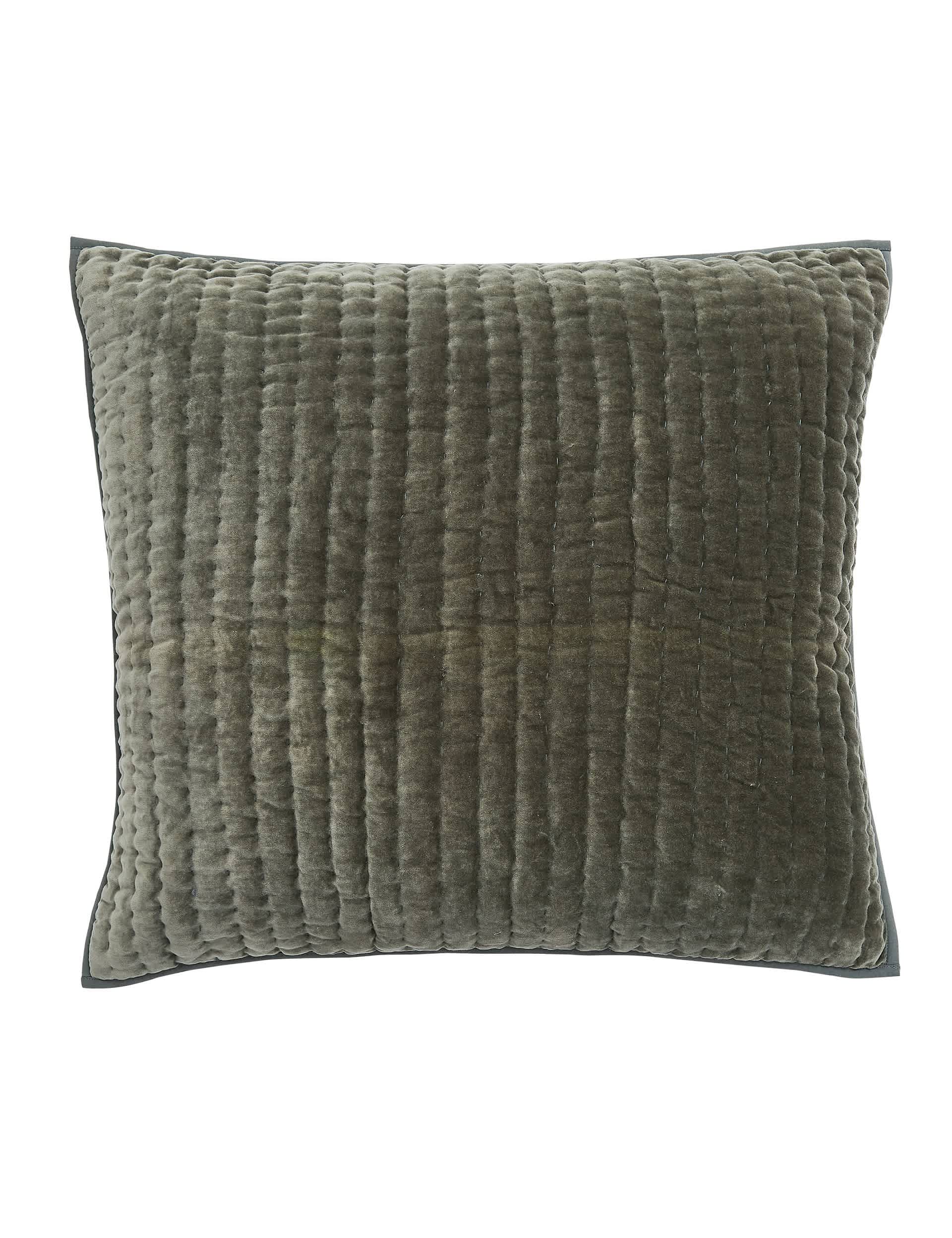 Bedeck of Belfast velvet 1000 thread count square pillowcase, UK version