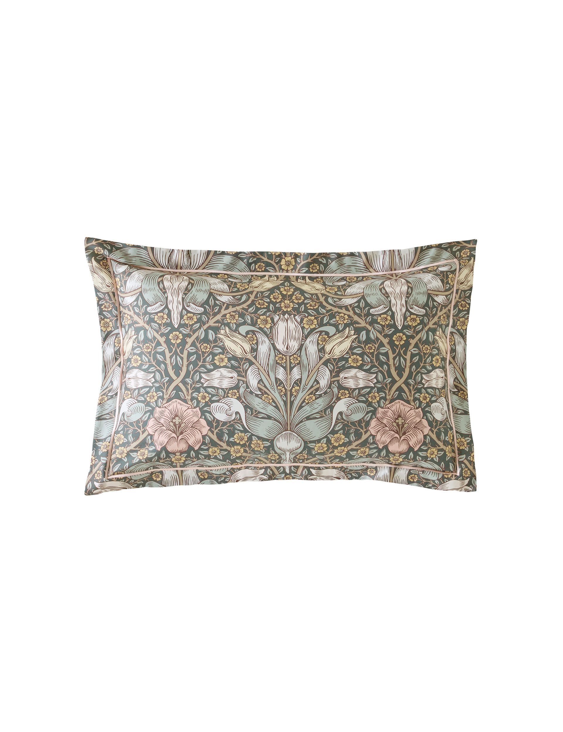 William Morris 2 pack cotton sateen Oxford pillowcases - British product
