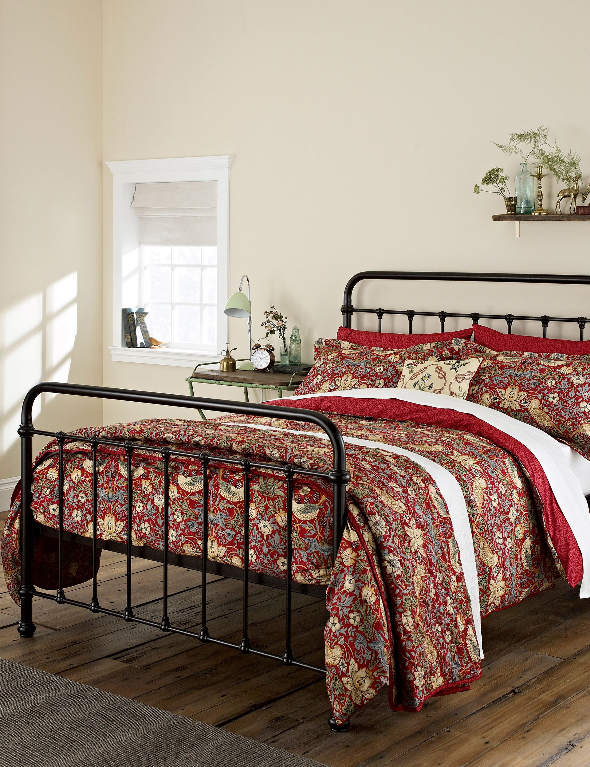 Morris & Co Pure Cotton Strawberry Thief Bedding Set
