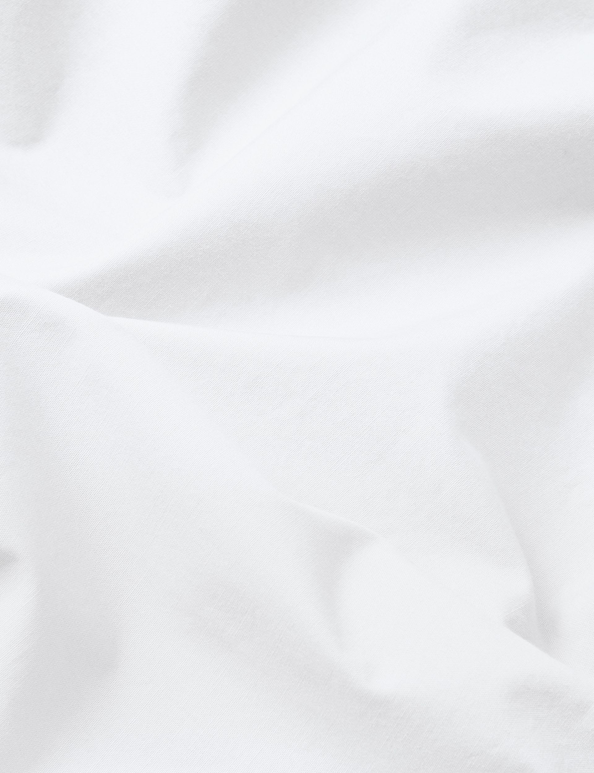 Piglet in Bed washed cotton percale fitted sheet - British product