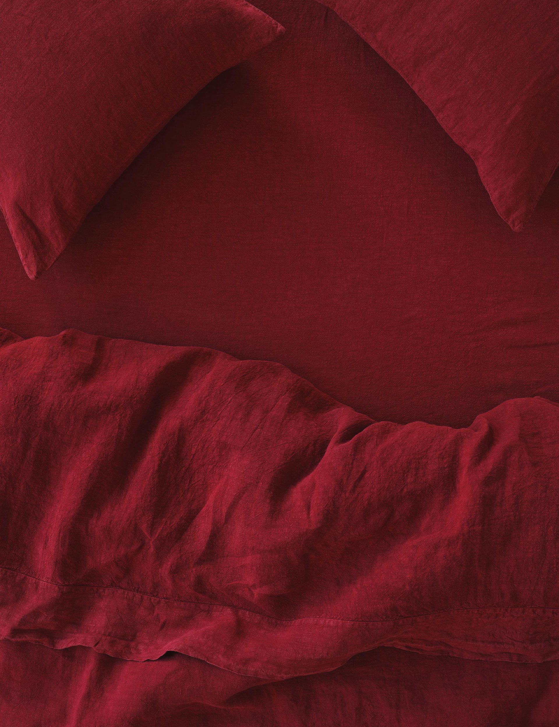 Piglet In Bed Pure Linen Fitted Sheet