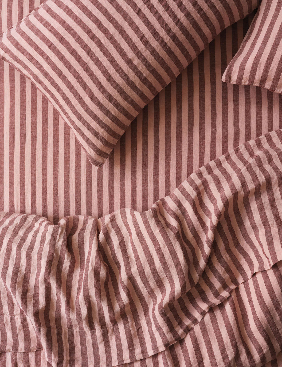 Piglet In Bed Pure Linen Pembroke Stripe Fitted Sheet