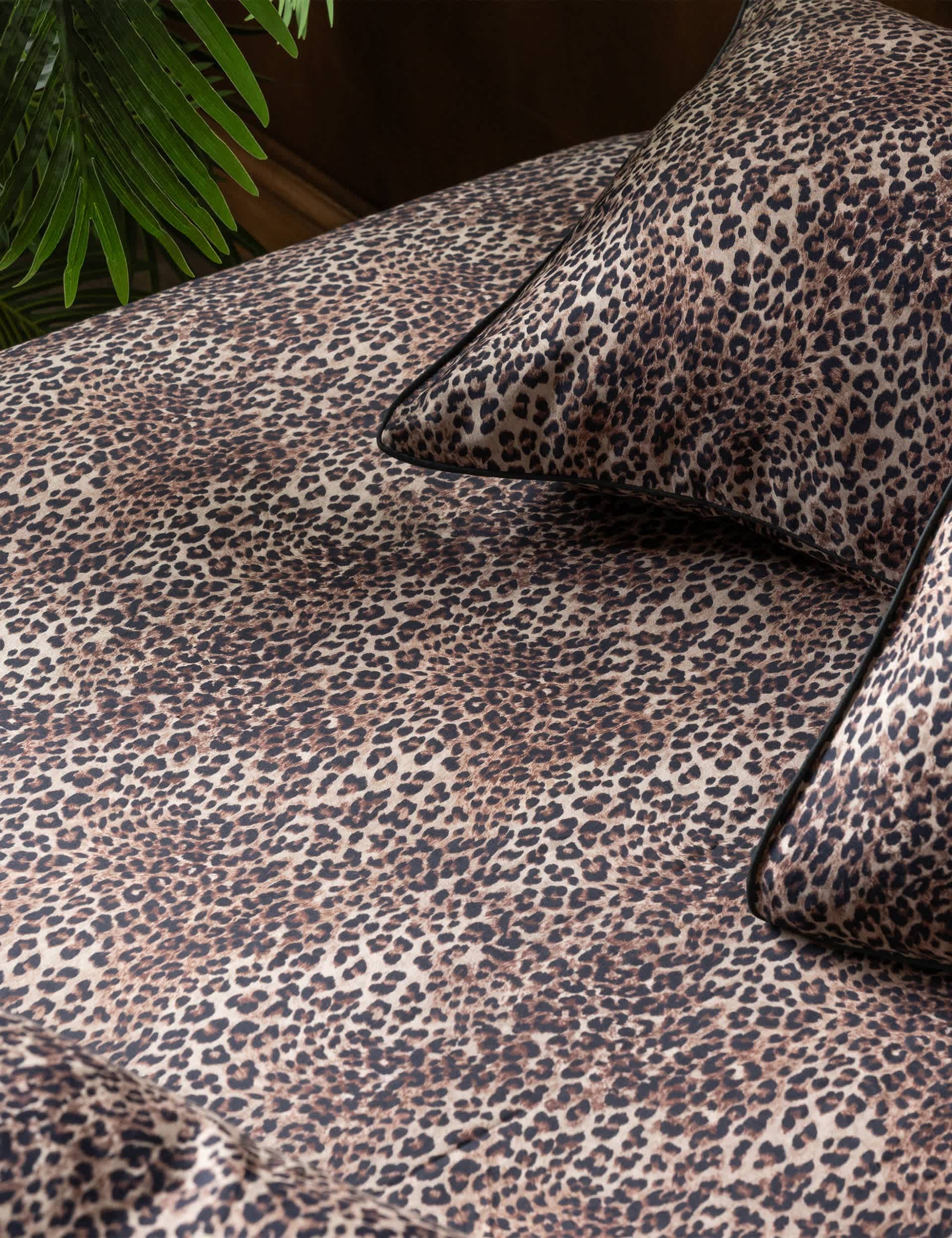 Rockett St George leopard love fitted sheet, UK version