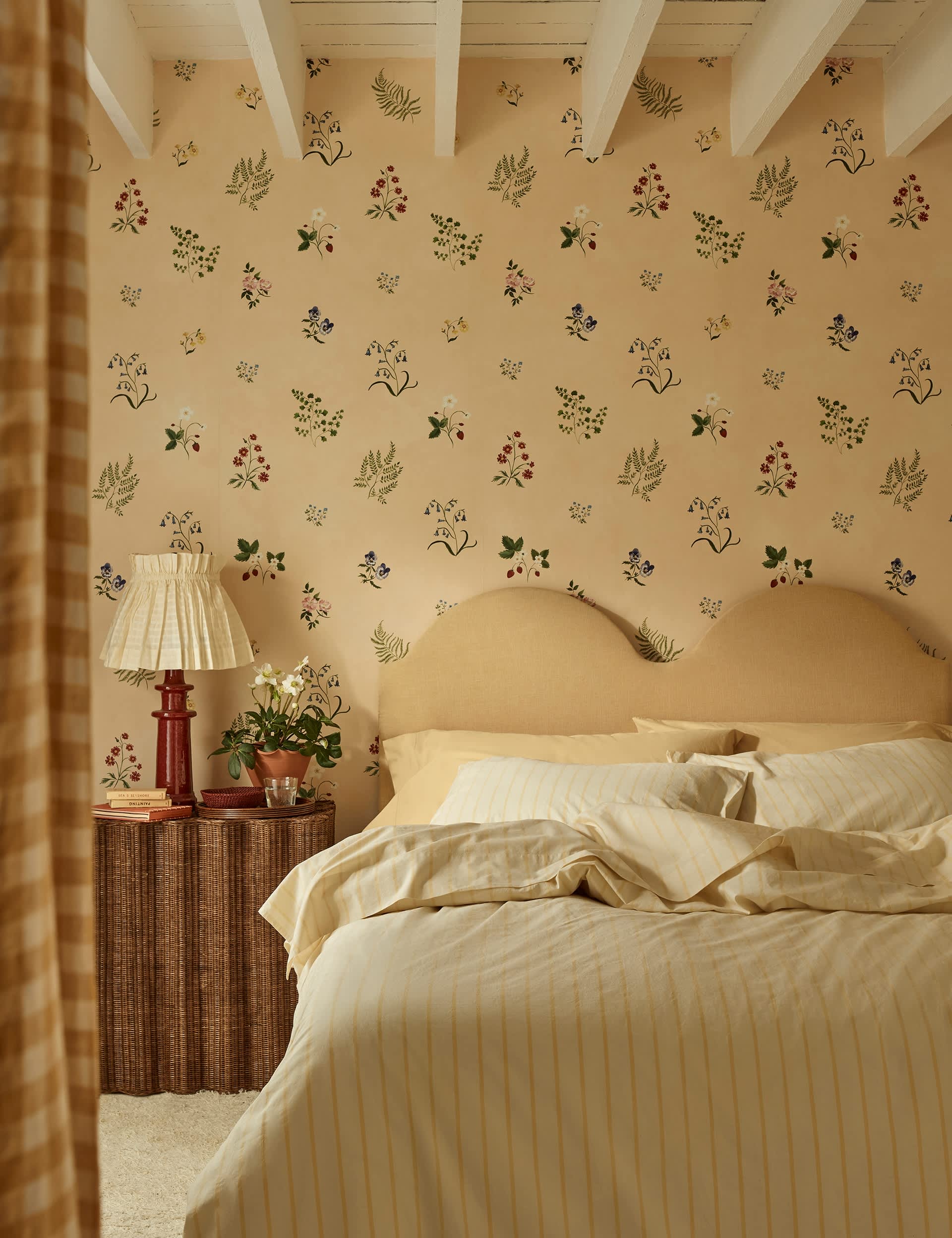 Piglet in Bed striped duvet cover - British product