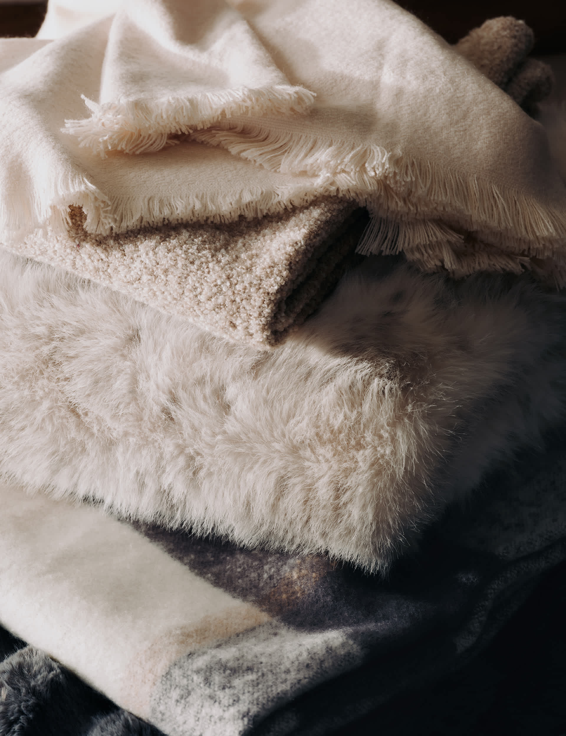 Soft textured throw 130x170cm chenille finish fringed edges, imported from the UK