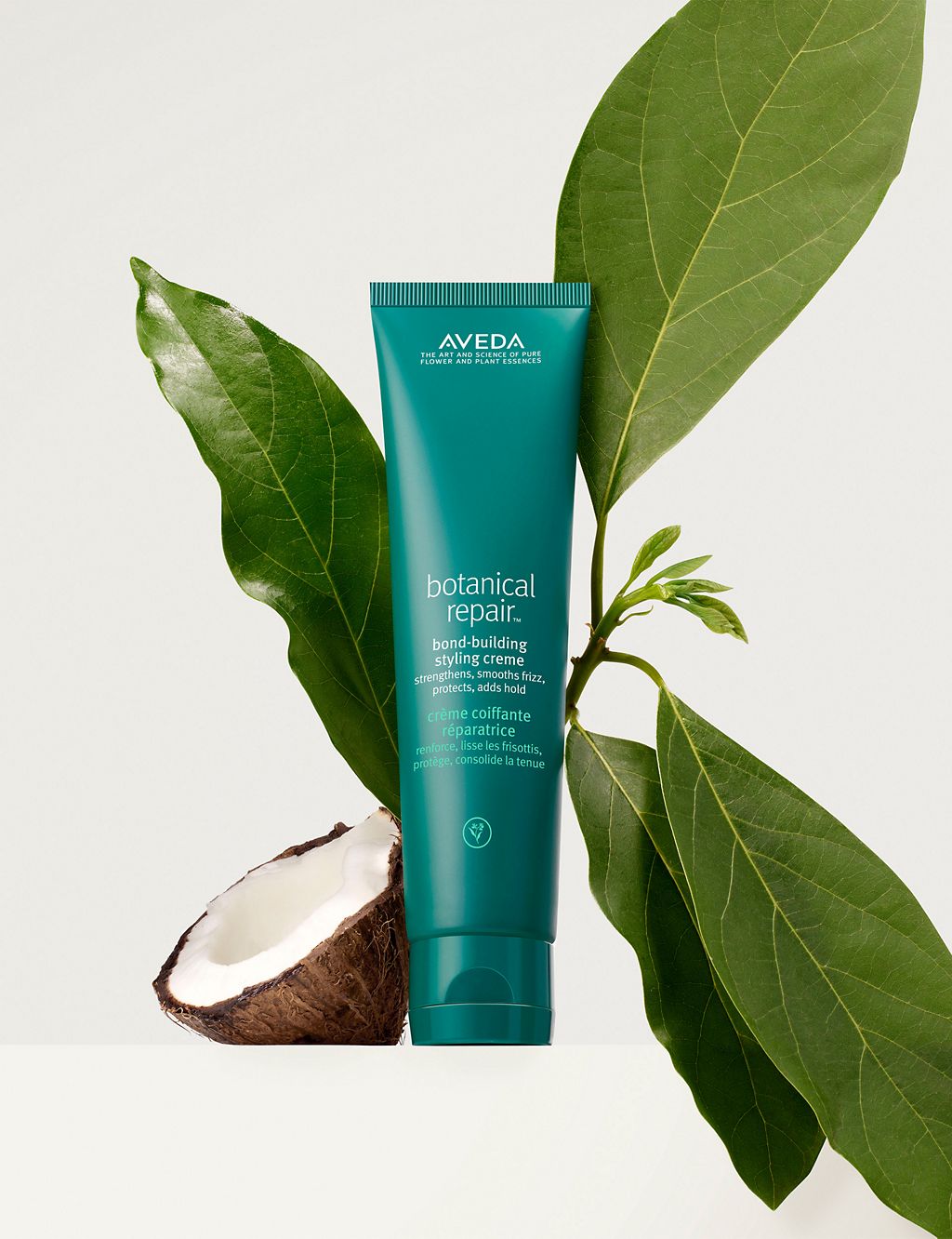 Botanical Repair™ Bond-Building Styling Crème 150ml GOODS M&S   