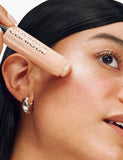 Clinique Chubby Stick Sculpting Highlight stick 6g, imported from the UK