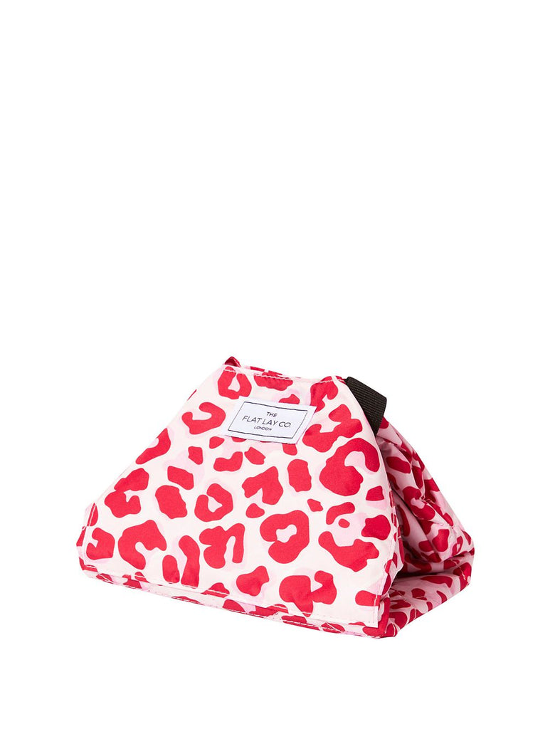 Open Flat Makeup Bag In Pink Leopard