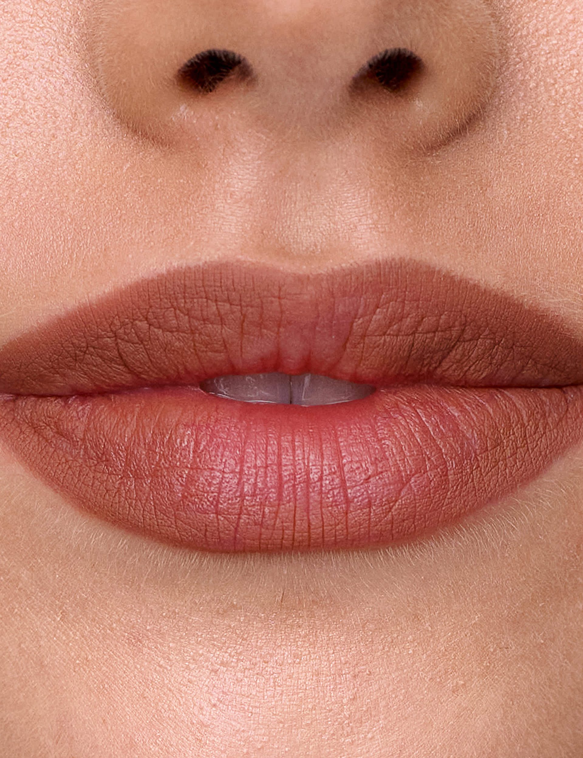Lydia Millen Rose Thorn lip liner 1.2g, UK version